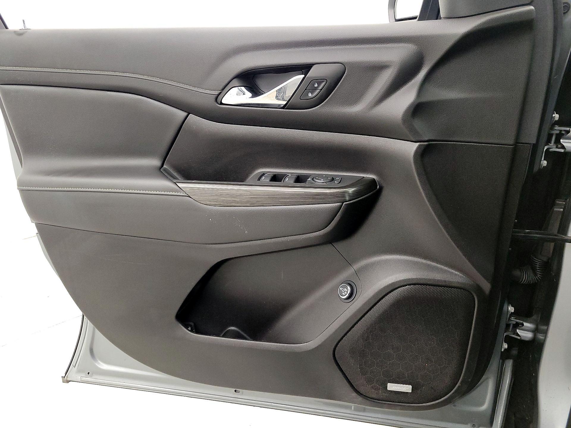 Thumbnail: 2023 GMC Acadia - 12