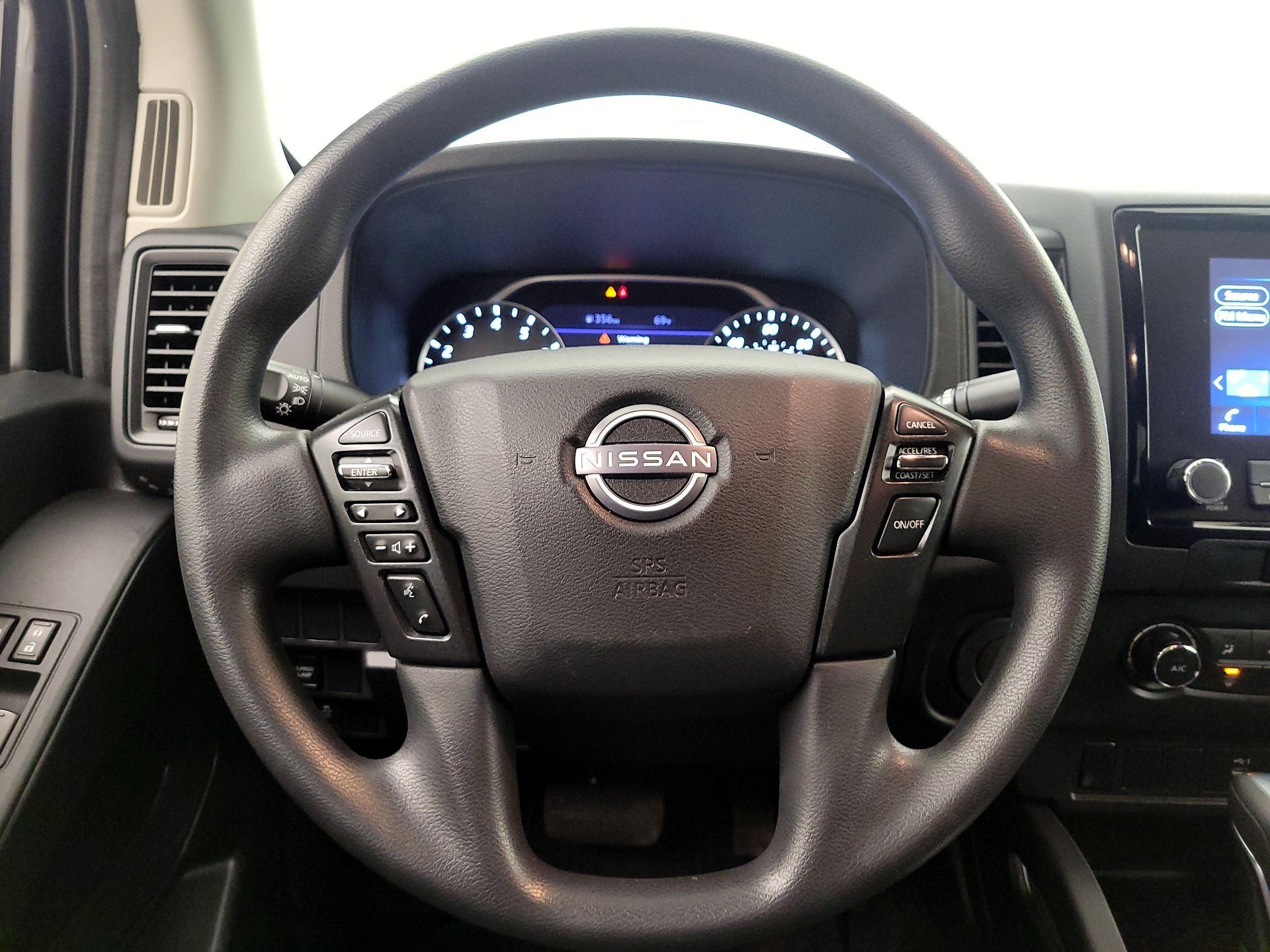 Thumbnail: 2022 Nissan Frontier - 10