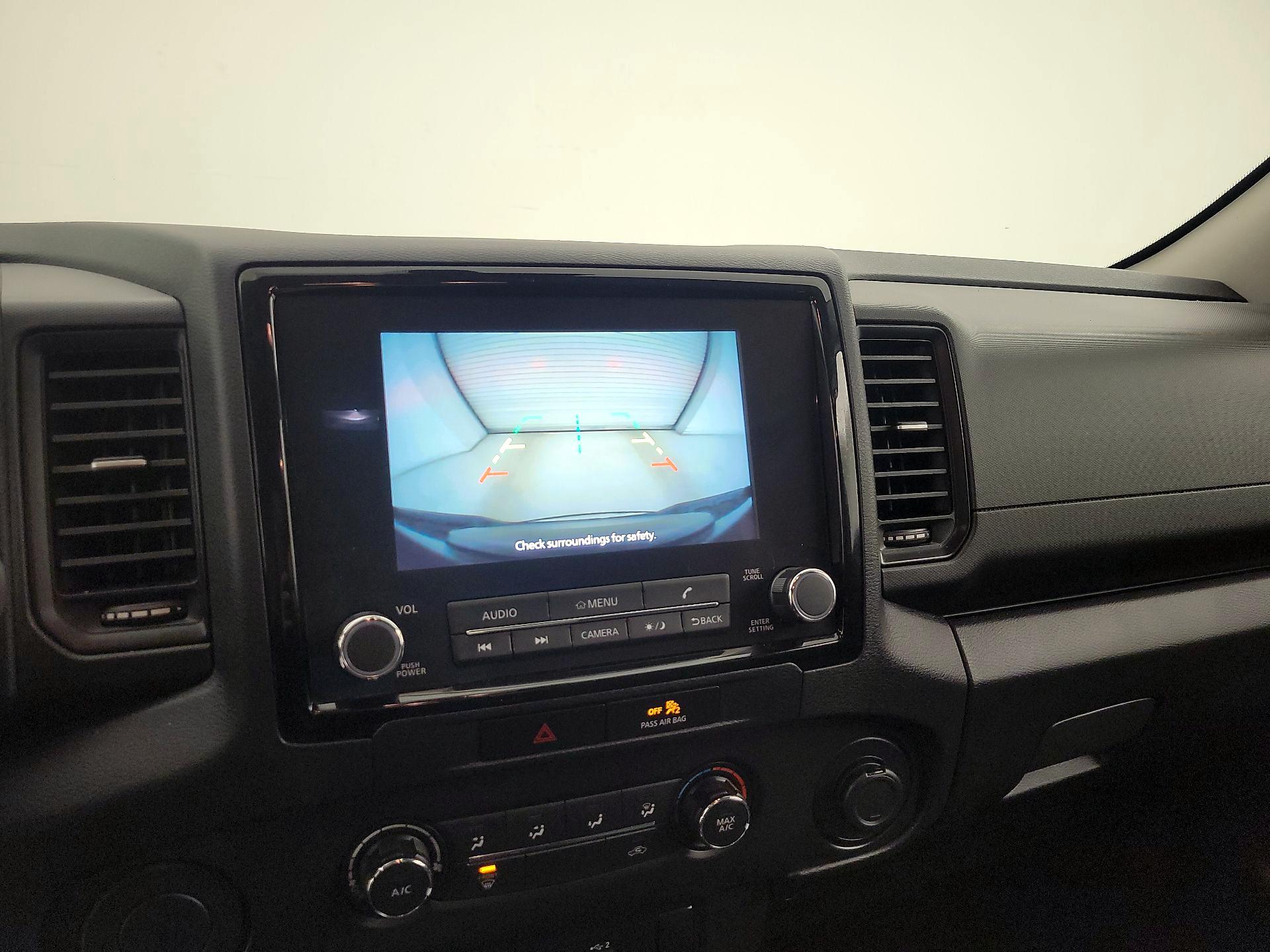 Thumbnail: 2022 Nissan Frontier - 14