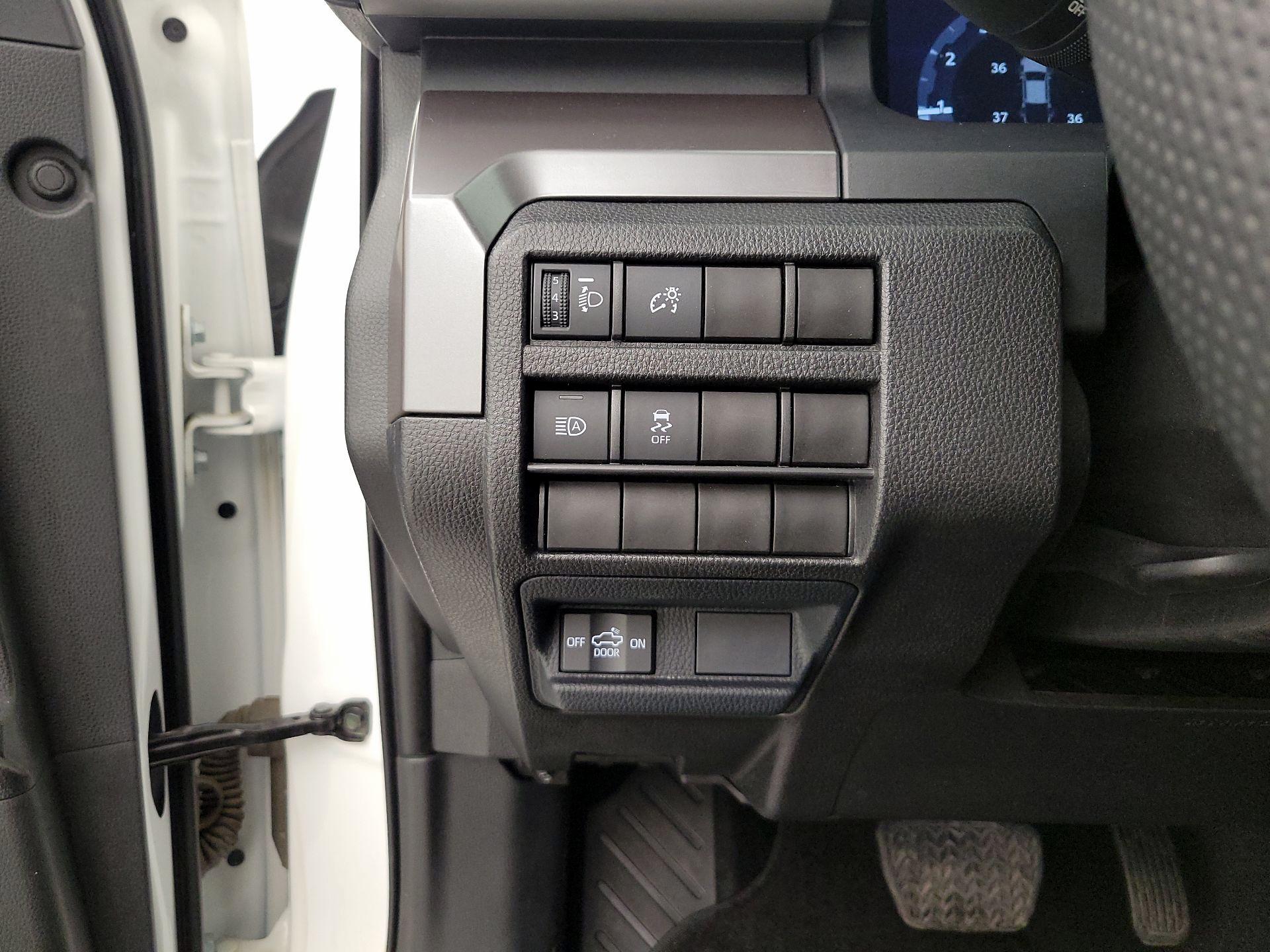 Thumbnail: 2025 Toyota Tacoma - 13