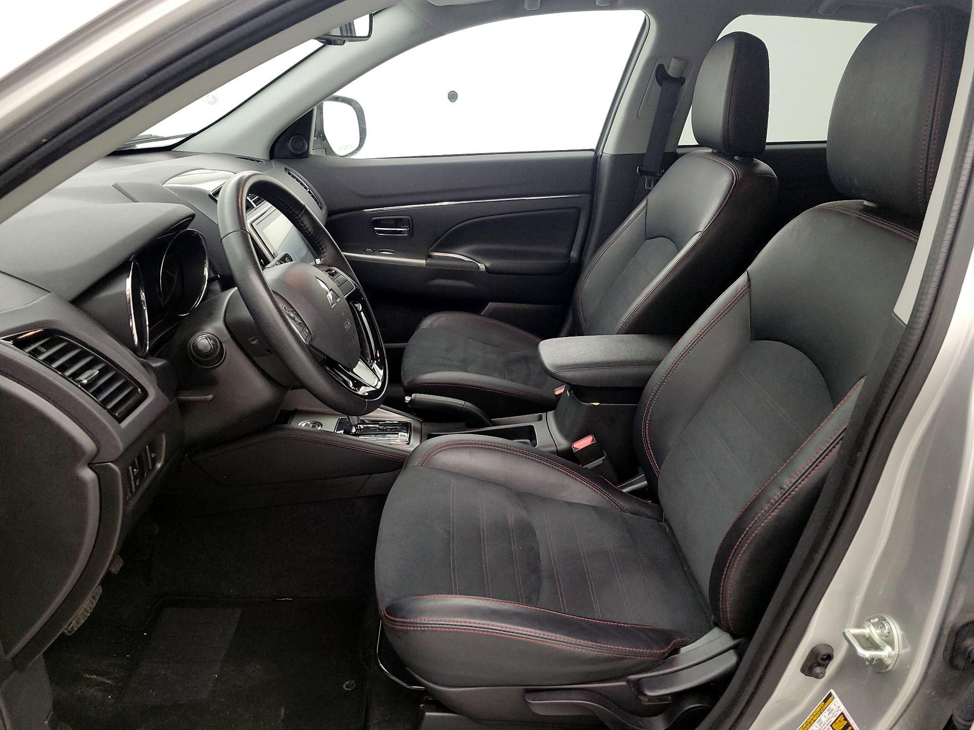 Thumbnail: 2024 Mitsubishi Outlander Sport - 11