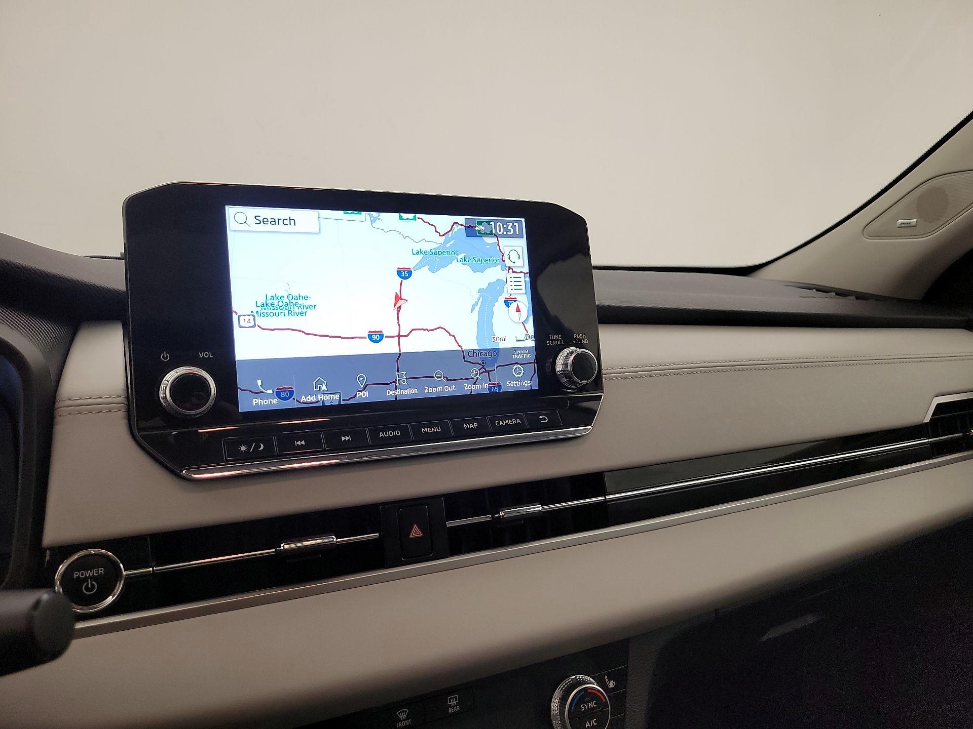 Thumbnail: 2023 Mitsubishi Outlander - 14