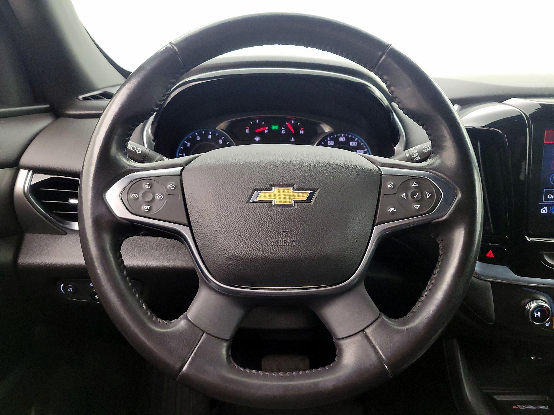 Thumbnail: 2022 Chevrolet Traverse - 10