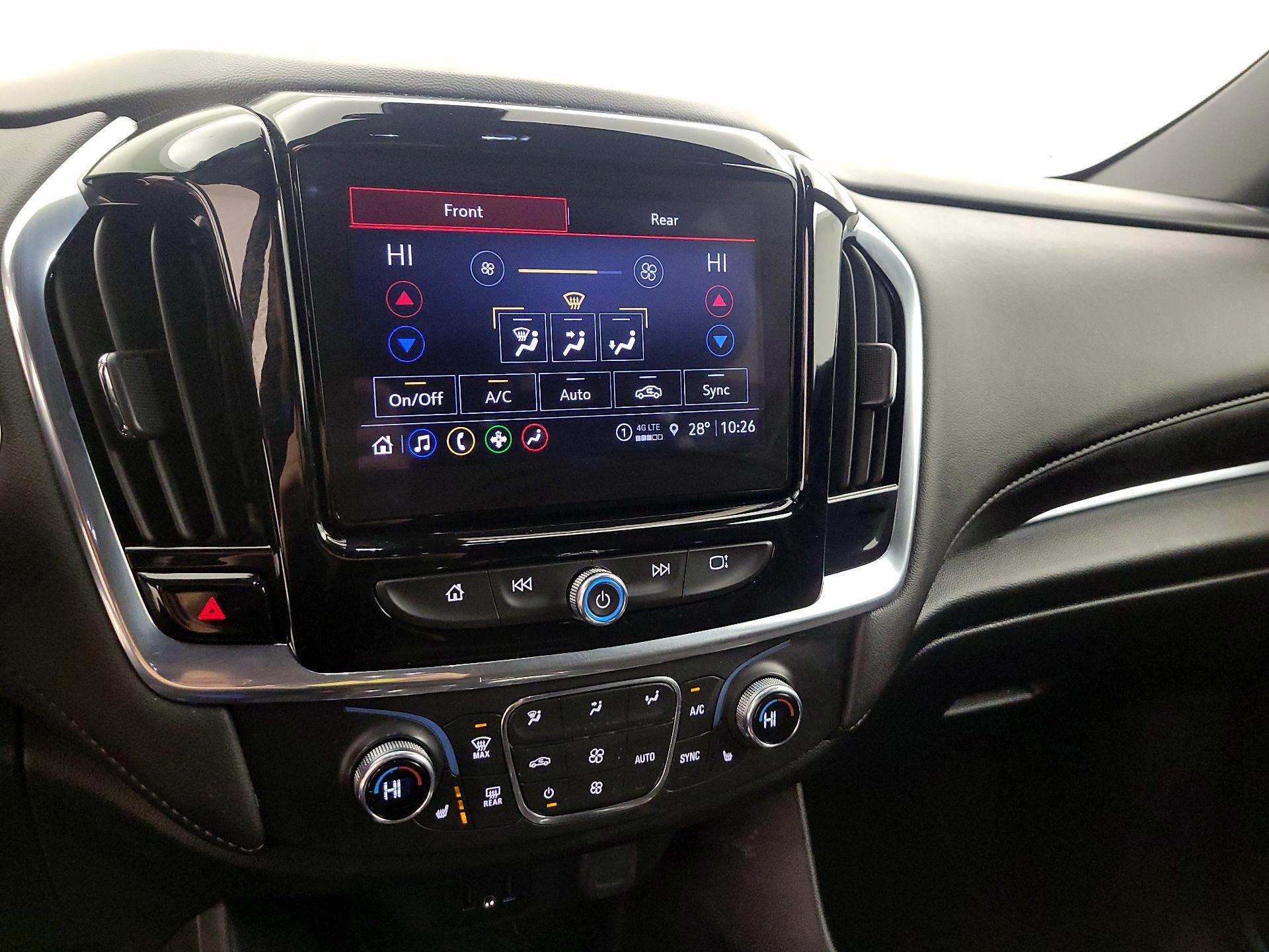 Thumbnail: 2022 Chevrolet Traverse - 17