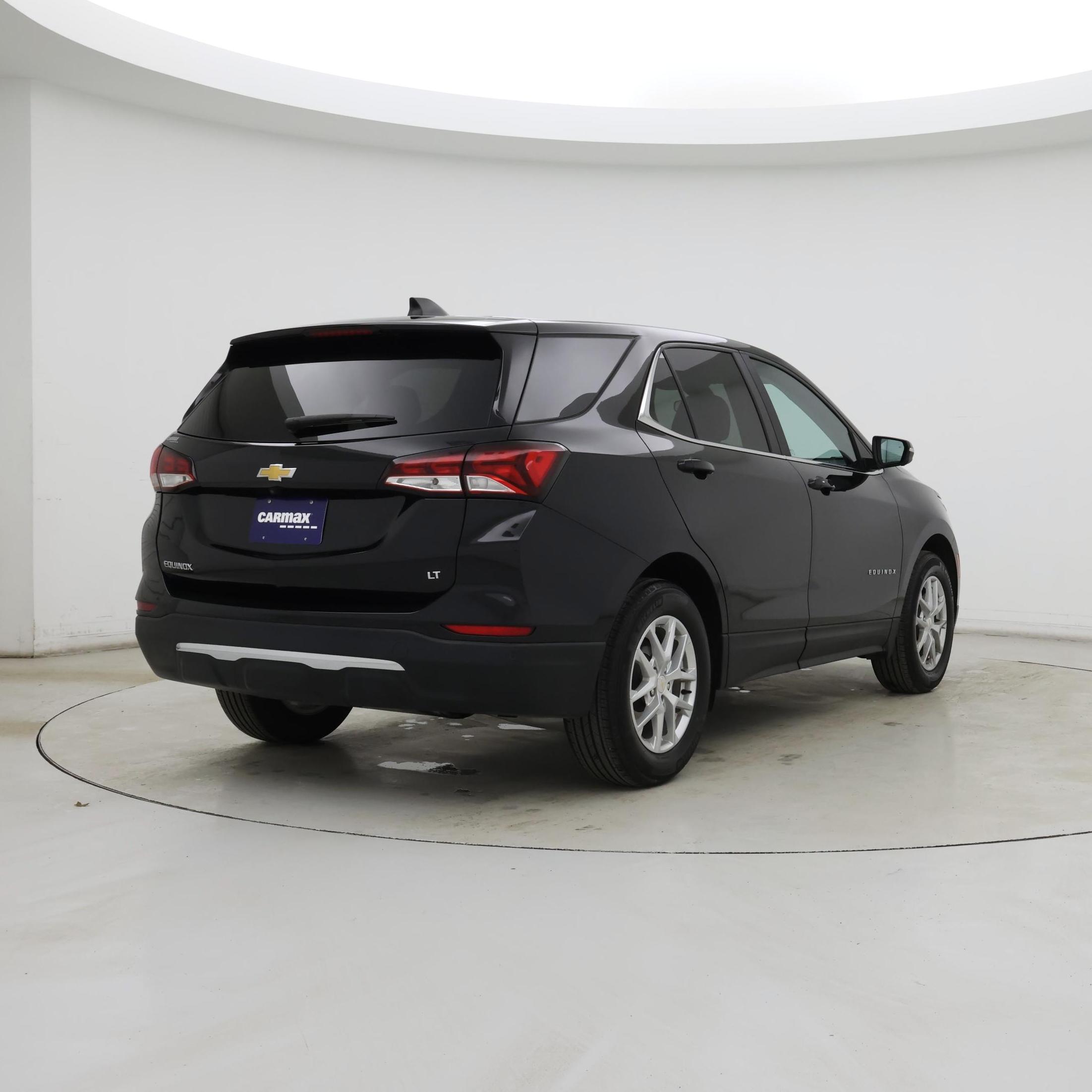 Thumbnail: 2022 Chevrolet Equinox - 8