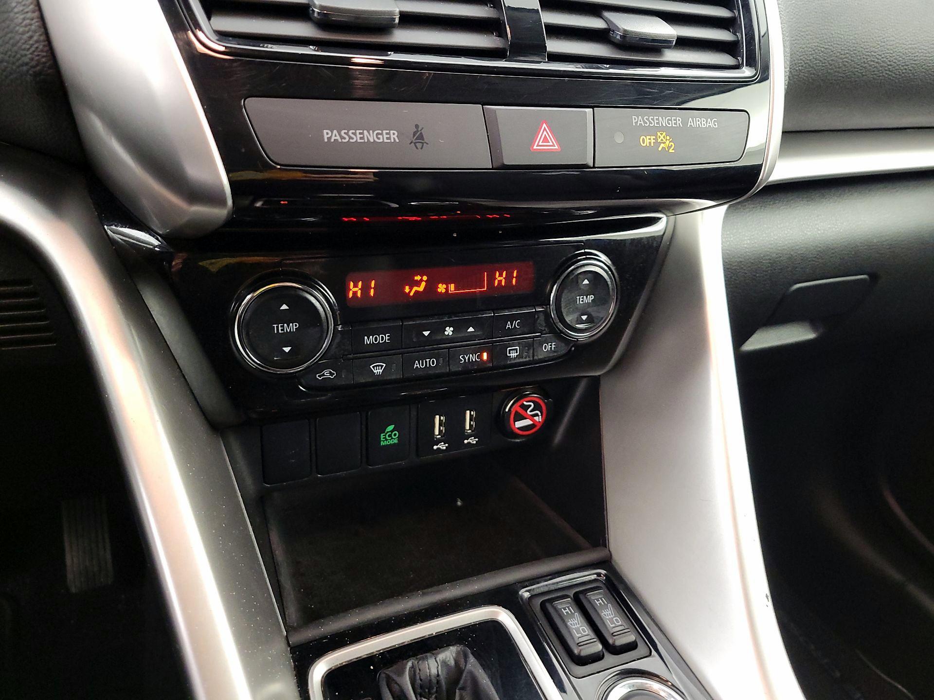 Thumbnail: 2024 Mitsubishi Eclipse Cross - 17