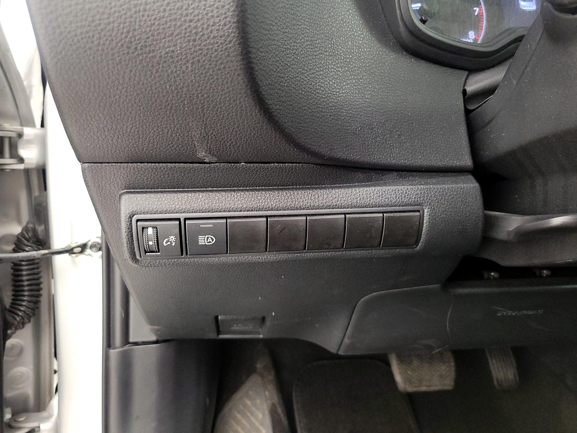 Thumbnail: 2024 Toyota Corolla - 13