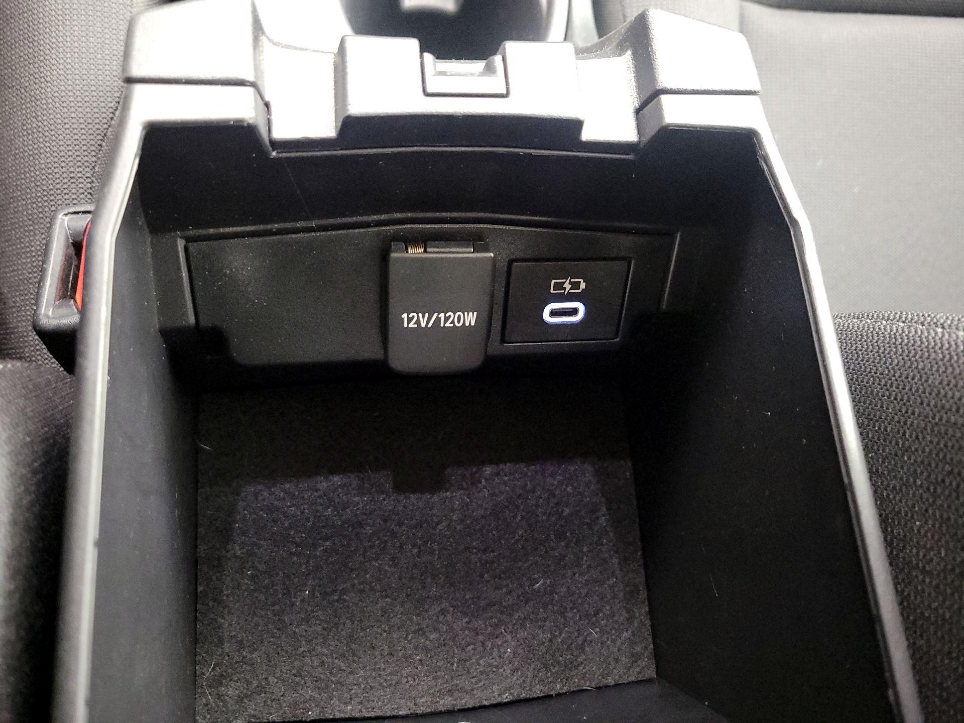 Thumbnail: 2024 Toyota Corolla - 19