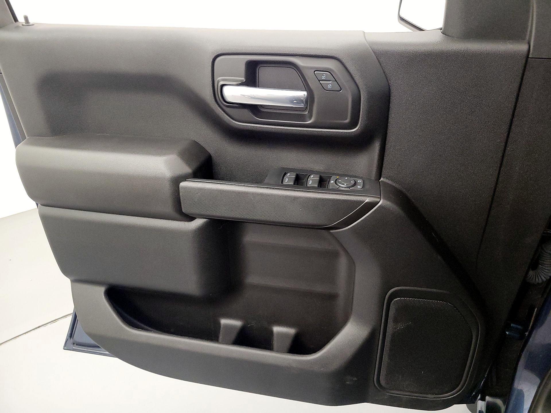 Thumbnail: 2023 Chevrolet Silverado 1500 - 12