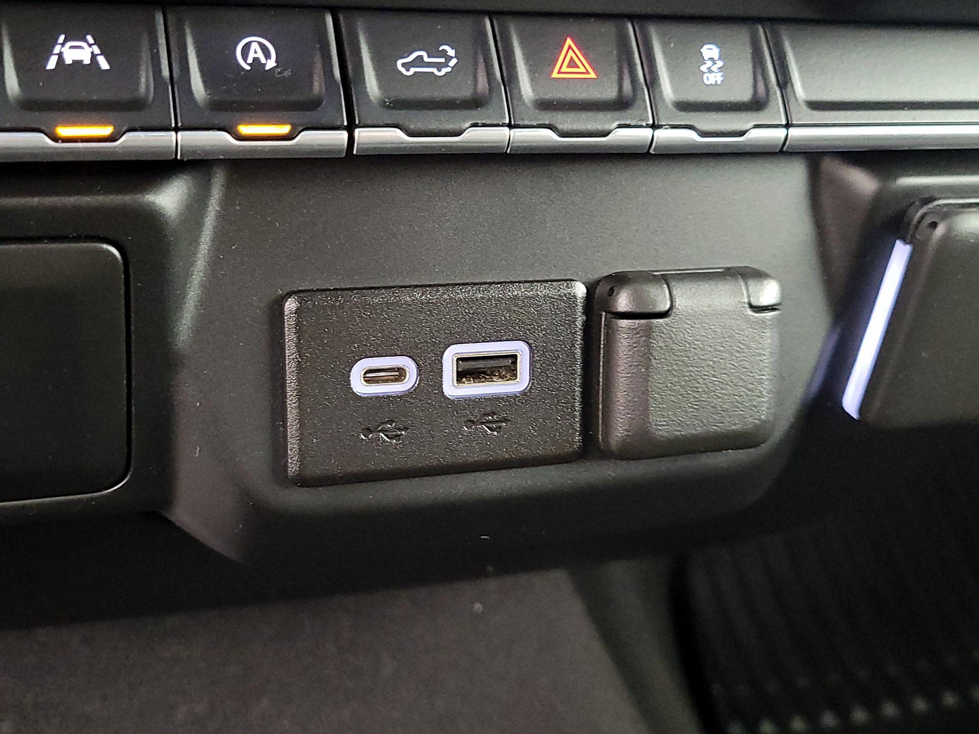 Thumbnail: 2023 Chevrolet Silverado 1500 - 18