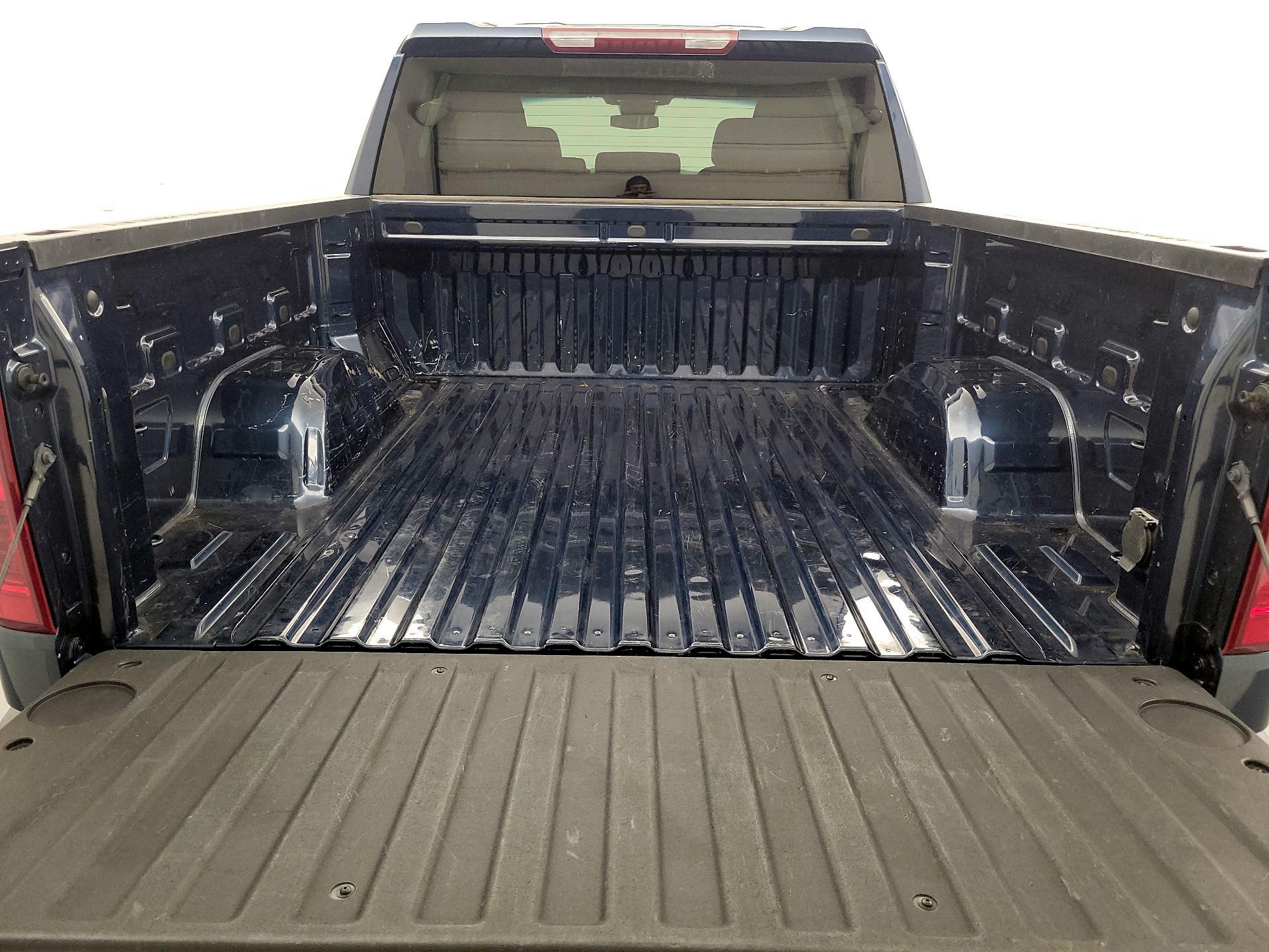 Thumbnail: 2023 Chevrolet Silverado 1500 - 20