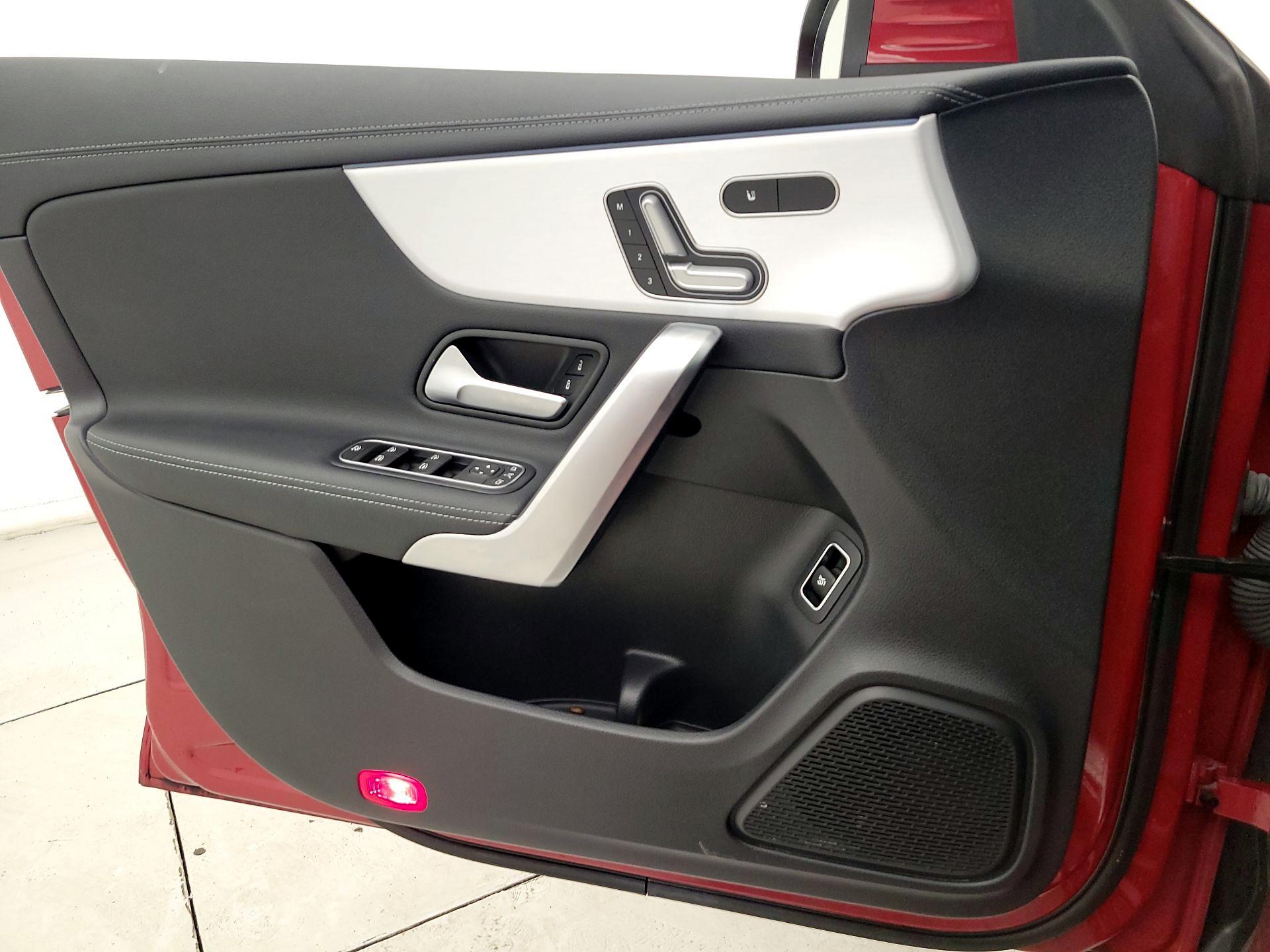 Thumbnail: 2021 Mercedes-Benz CLA - 12