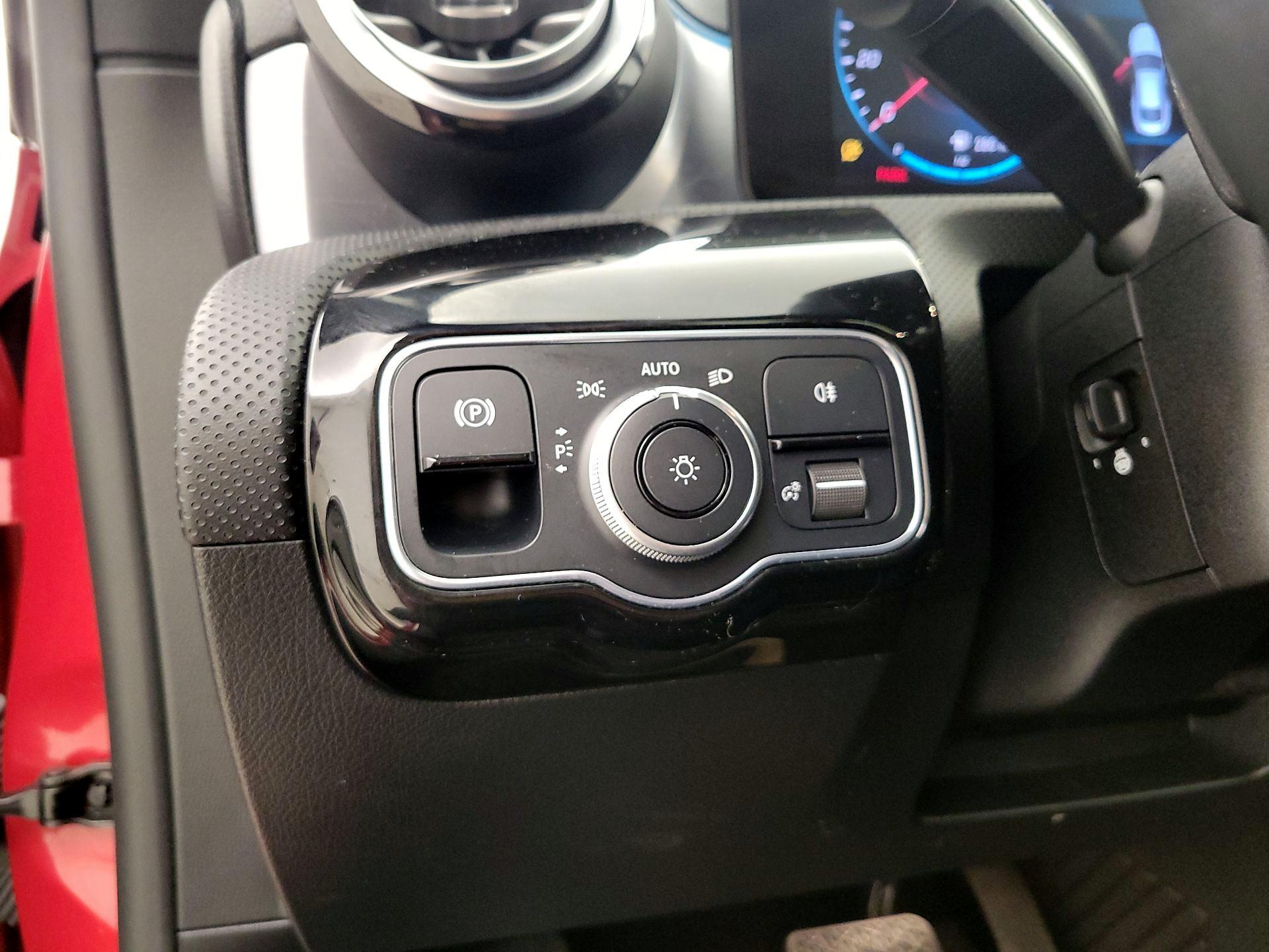 Thumbnail: 2021 Mercedes-Benz CLA - 13