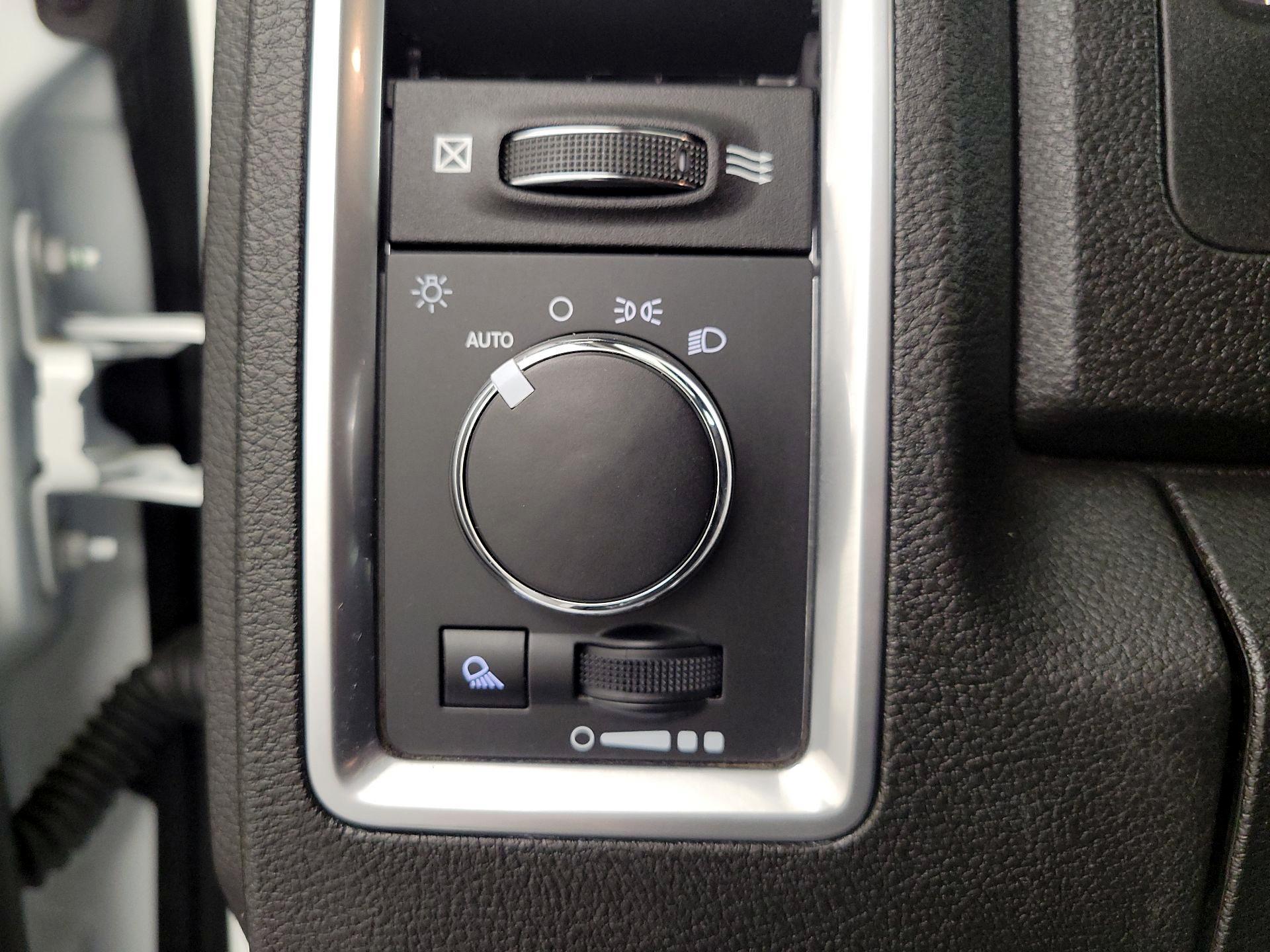 Thumbnail: 2023 RAM 1500 Classic - 13