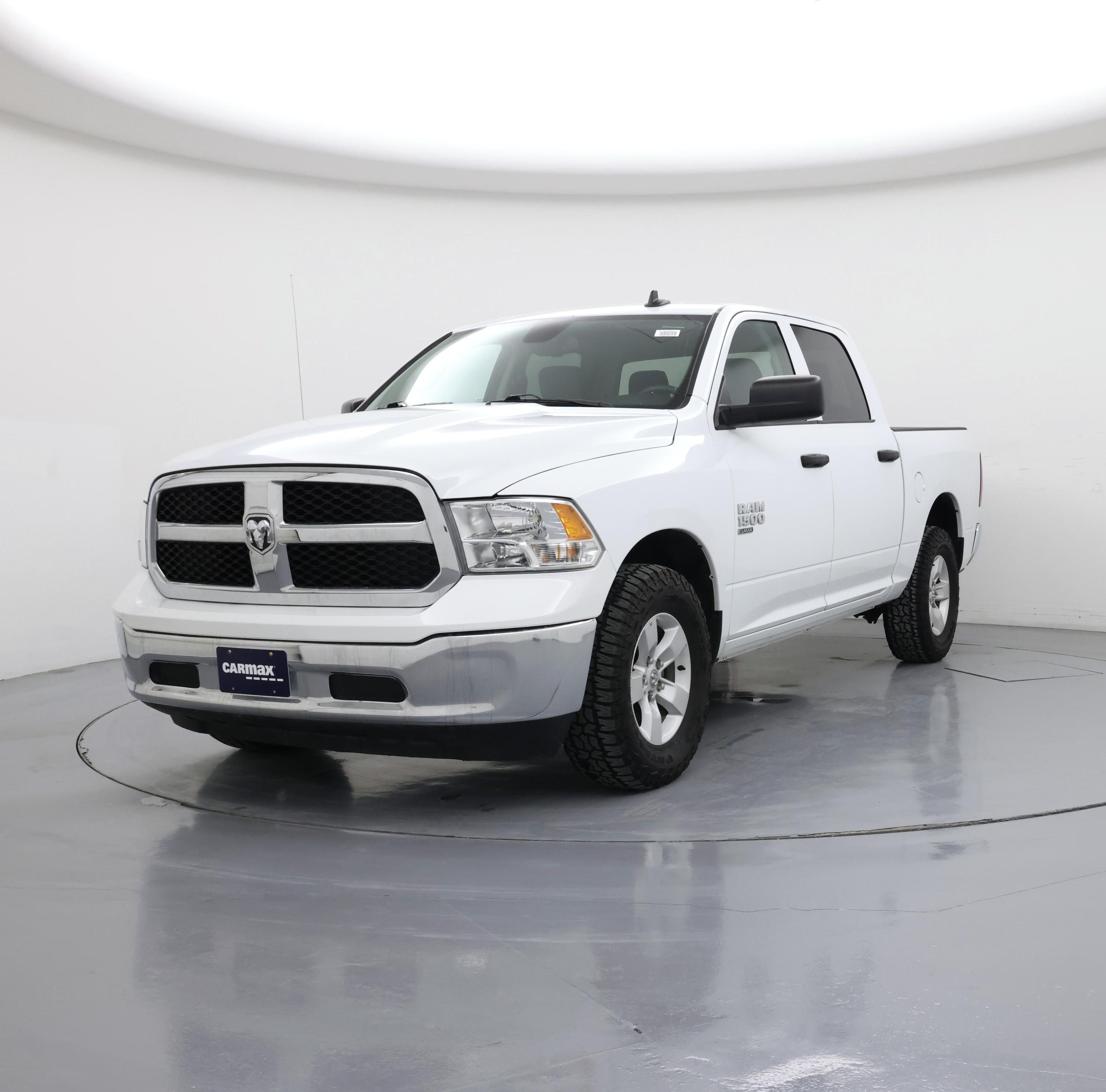 Thumbnail: 2023 RAM 1500 Classic - 4