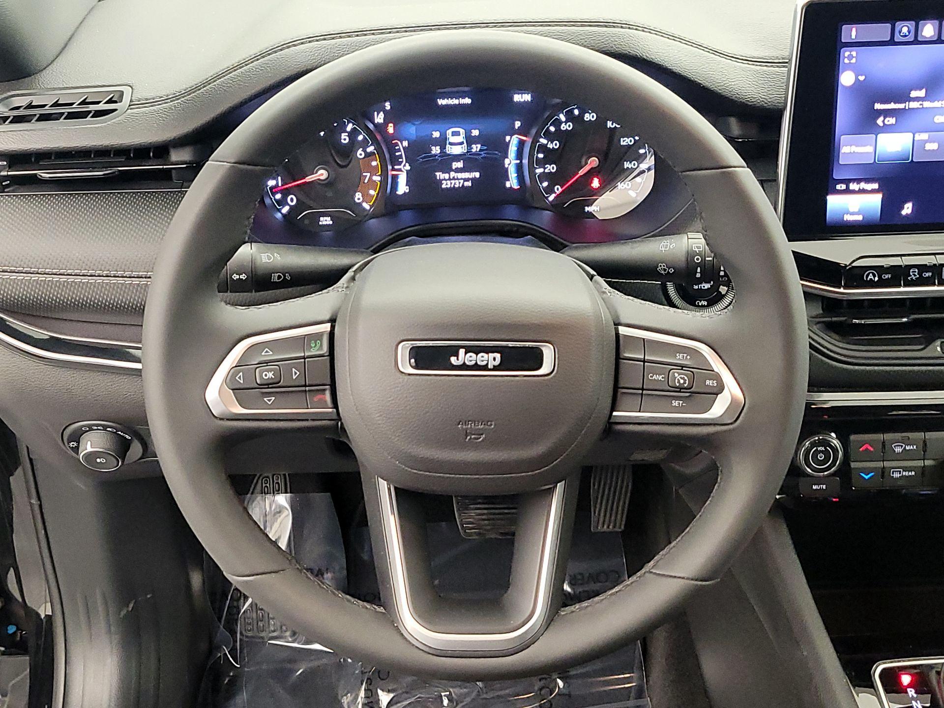 Thumbnail: 2024 Jeep Compass - 10