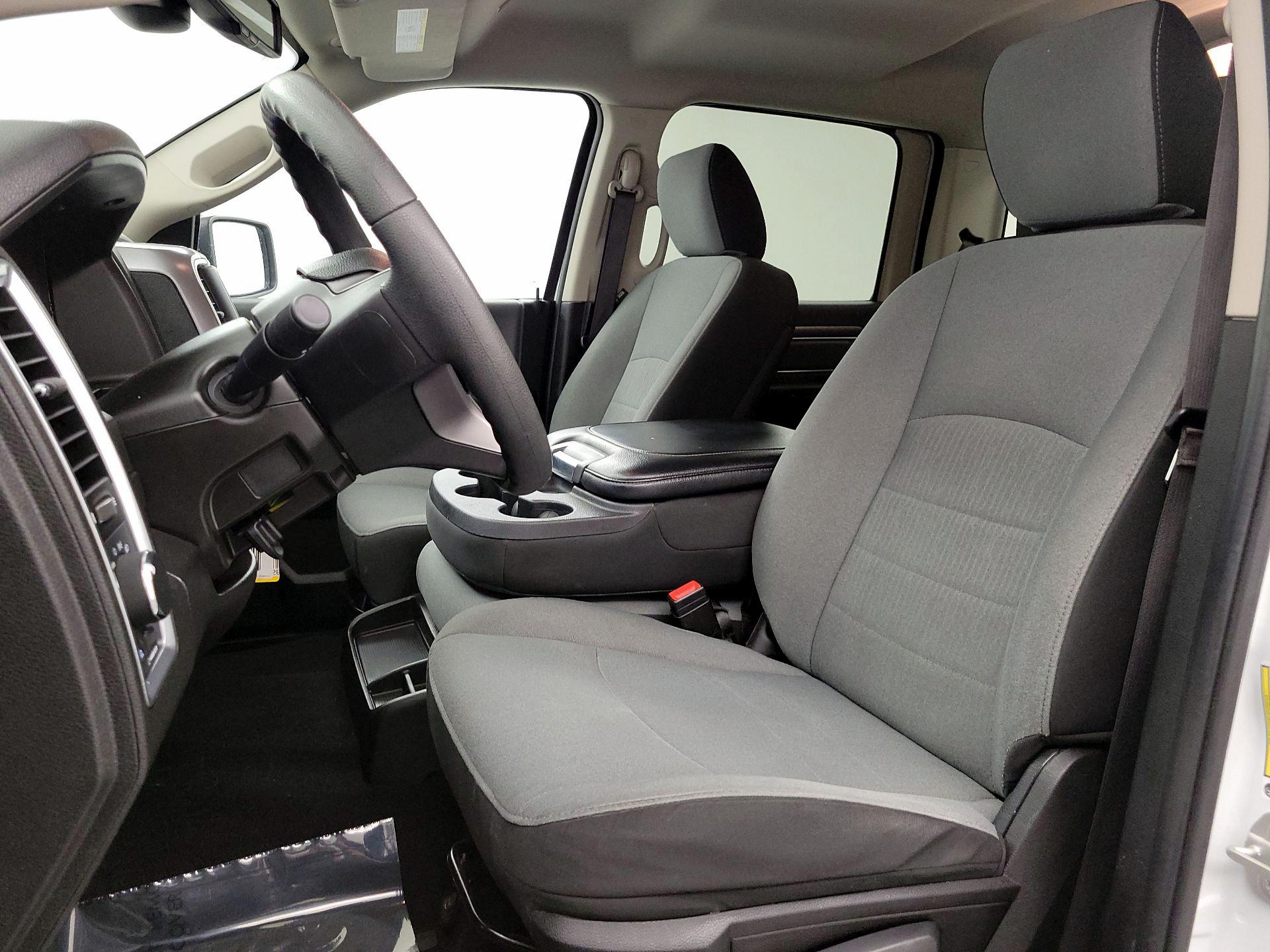 Thumbnail: 2023 RAM 1500 Classic - 11