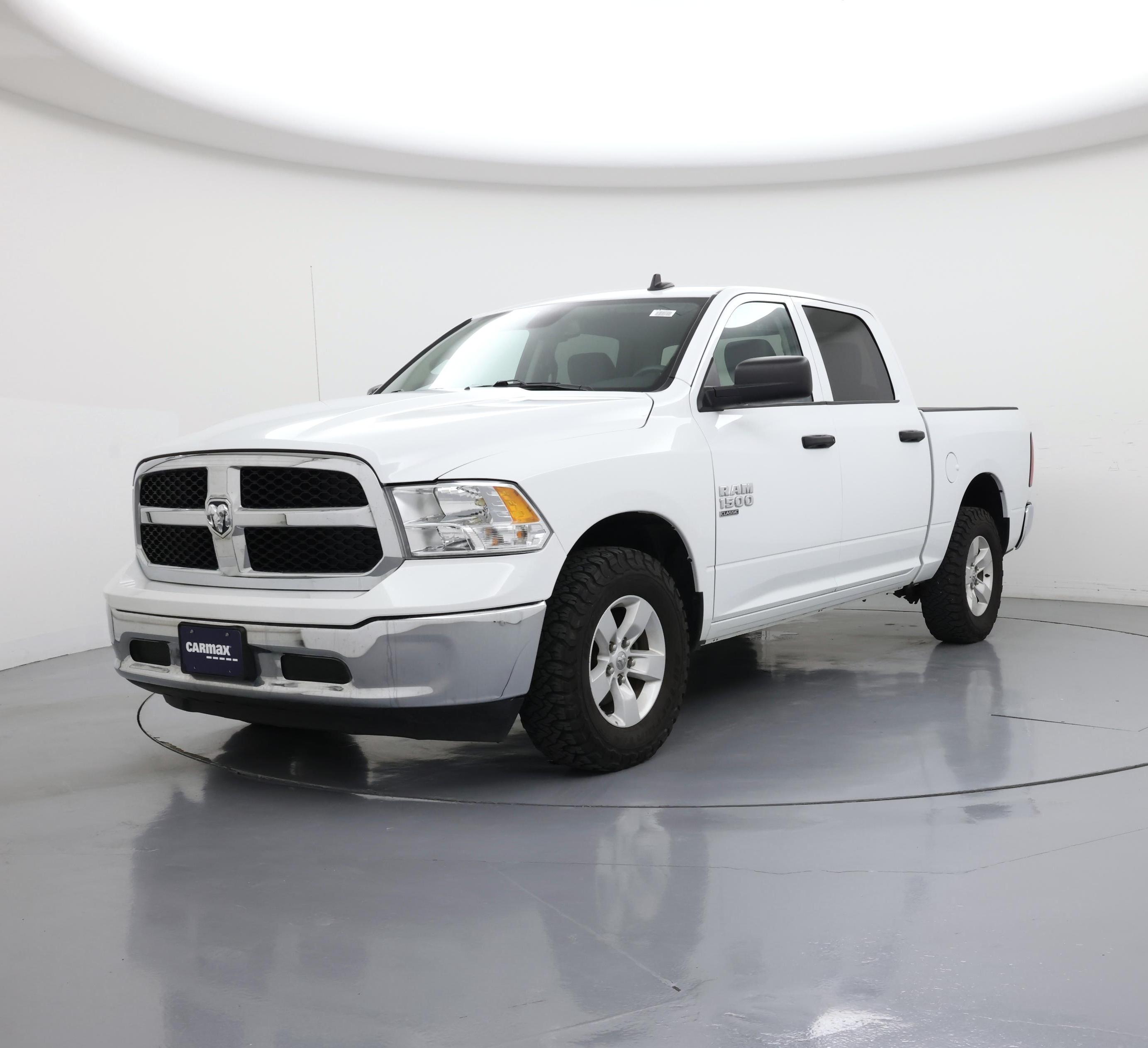 Thumbnail: 2023 RAM 1500 Classic - 4