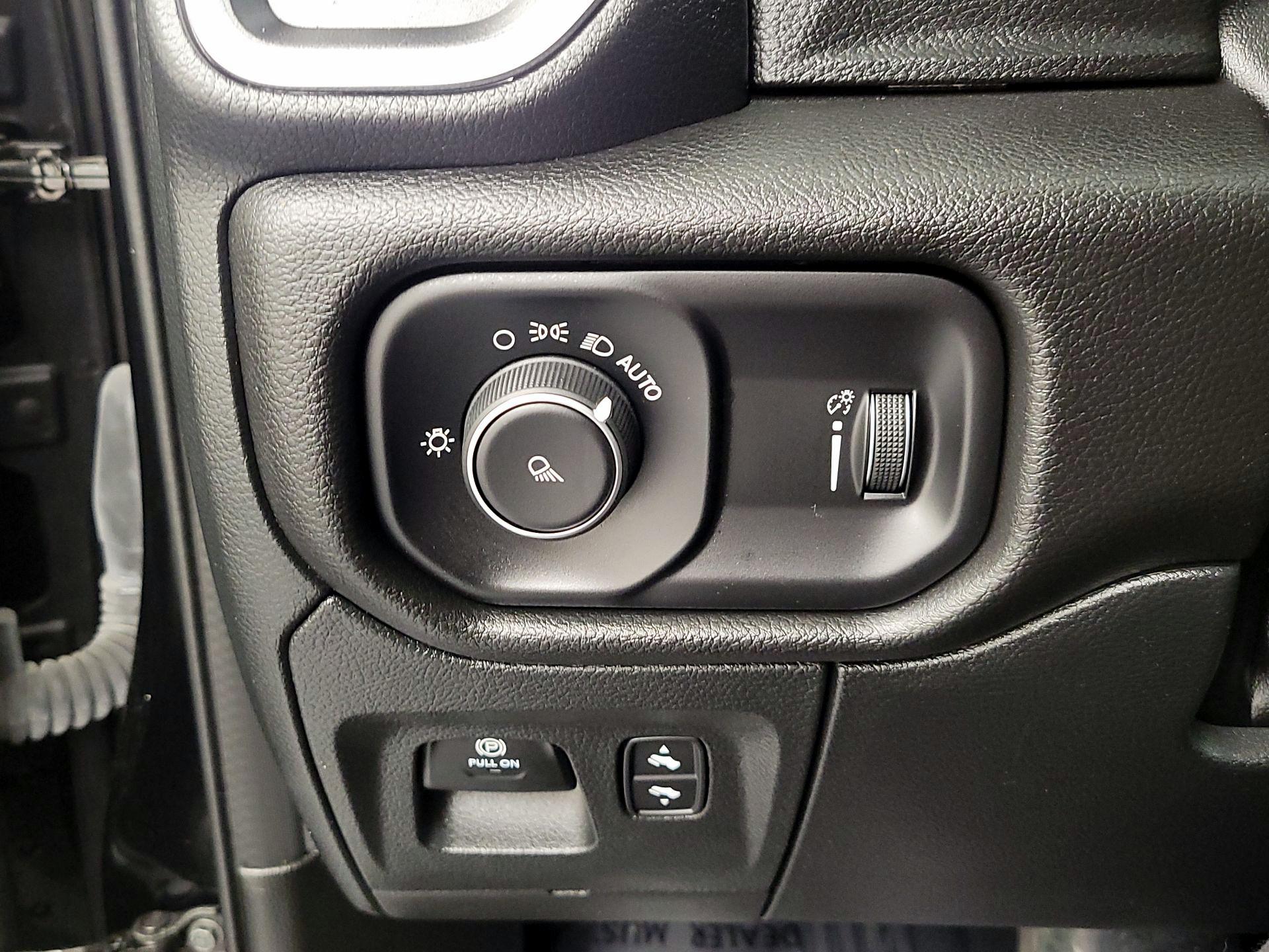 Thumbnail: 2023 RAM 1500 - 13