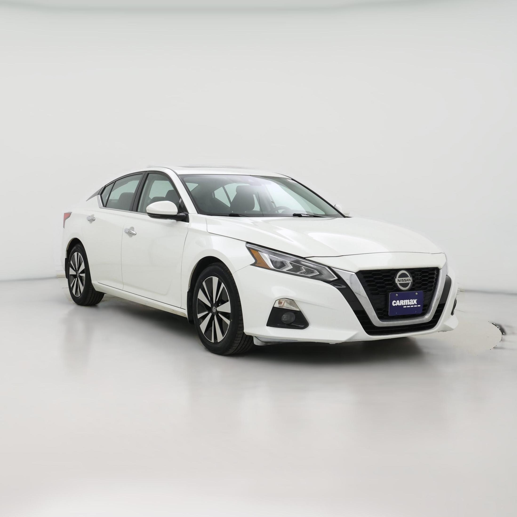 Thumbnail: 2019 Nissan Altima - 1