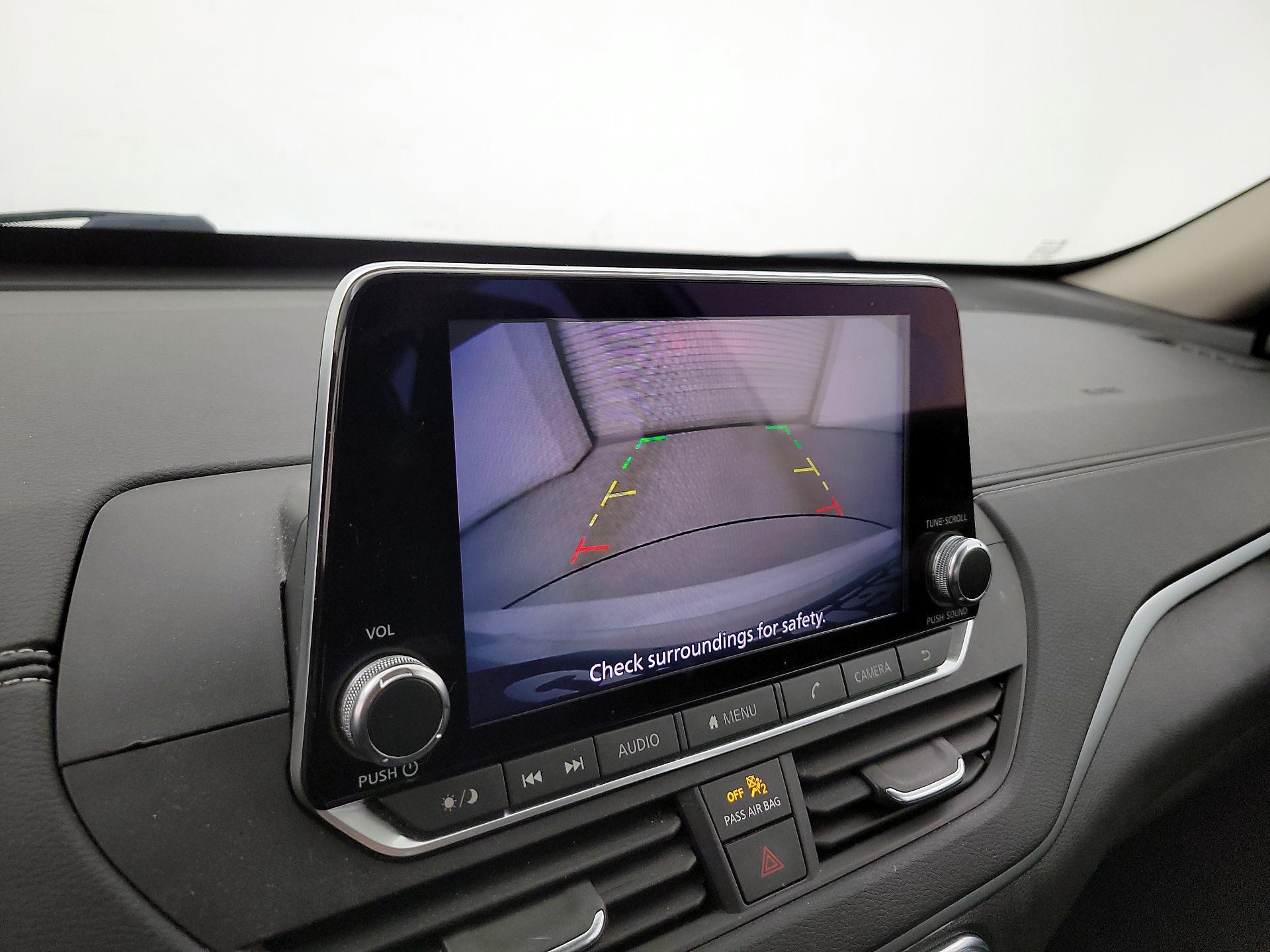 Thumbnail: 2019 Nissan Altima - 14