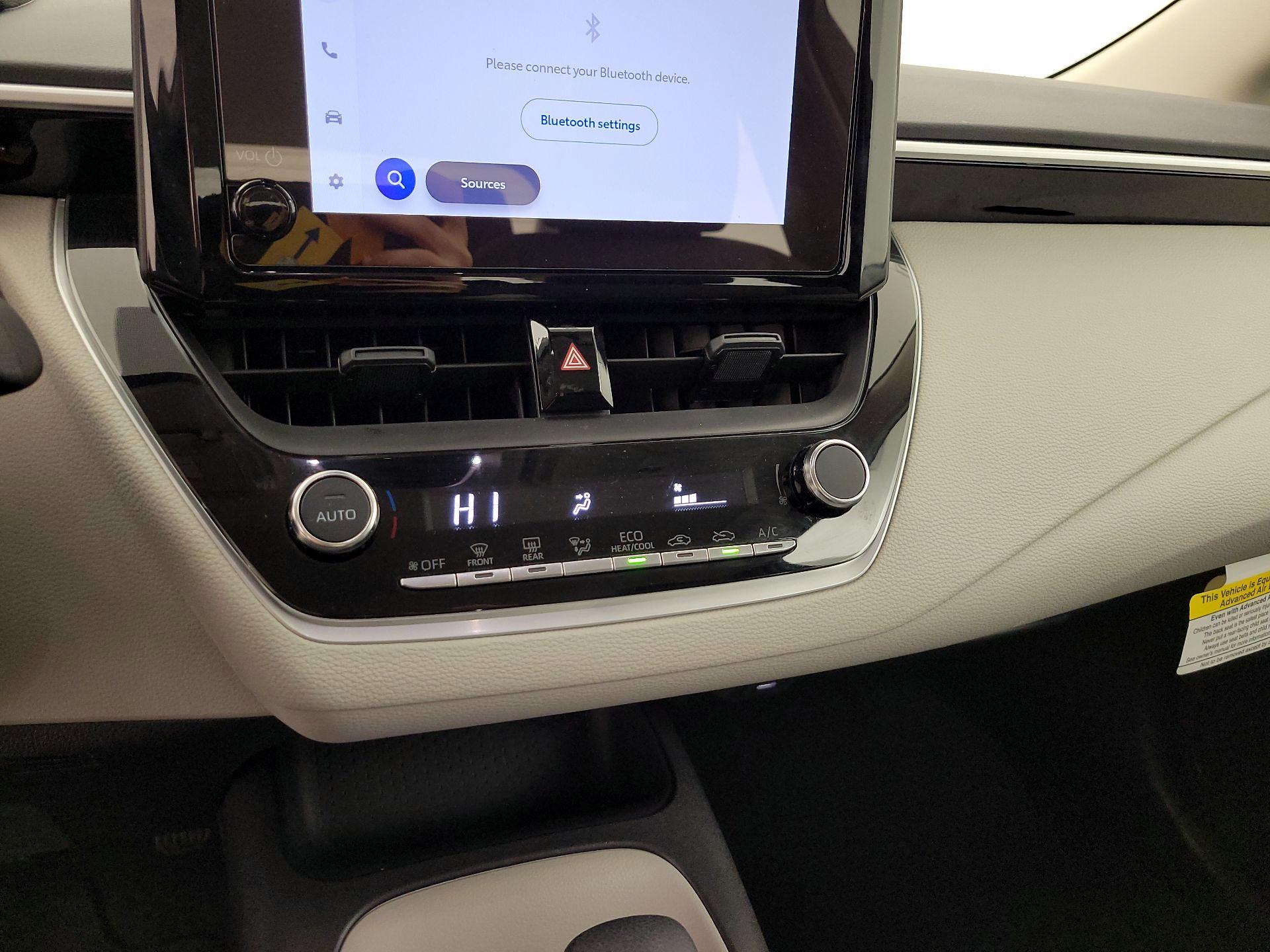 Thumbnail: 2025 Toyota Corolla - 17