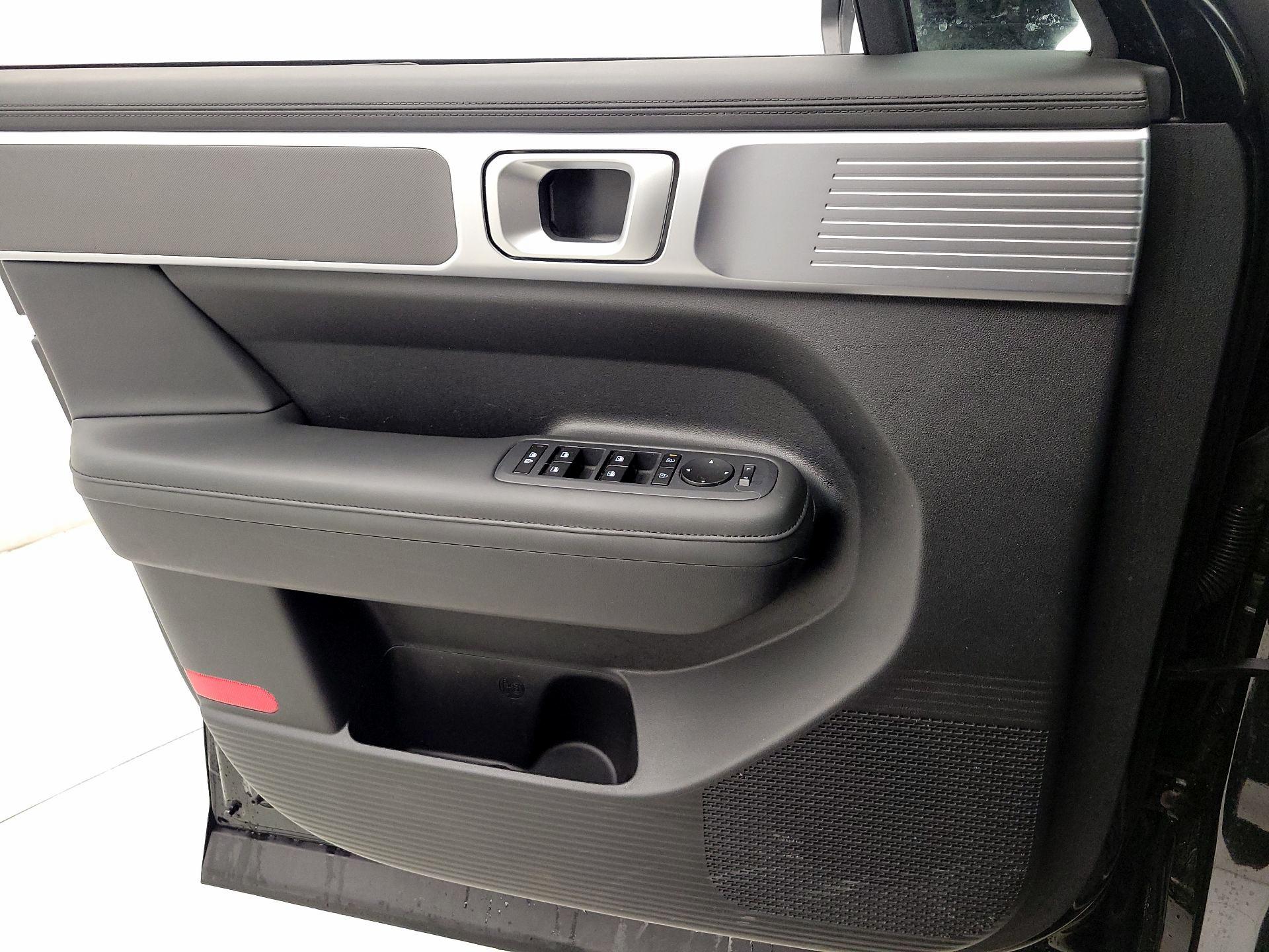 Thumbnail: 2024 Hyundai Santa Fe - 12