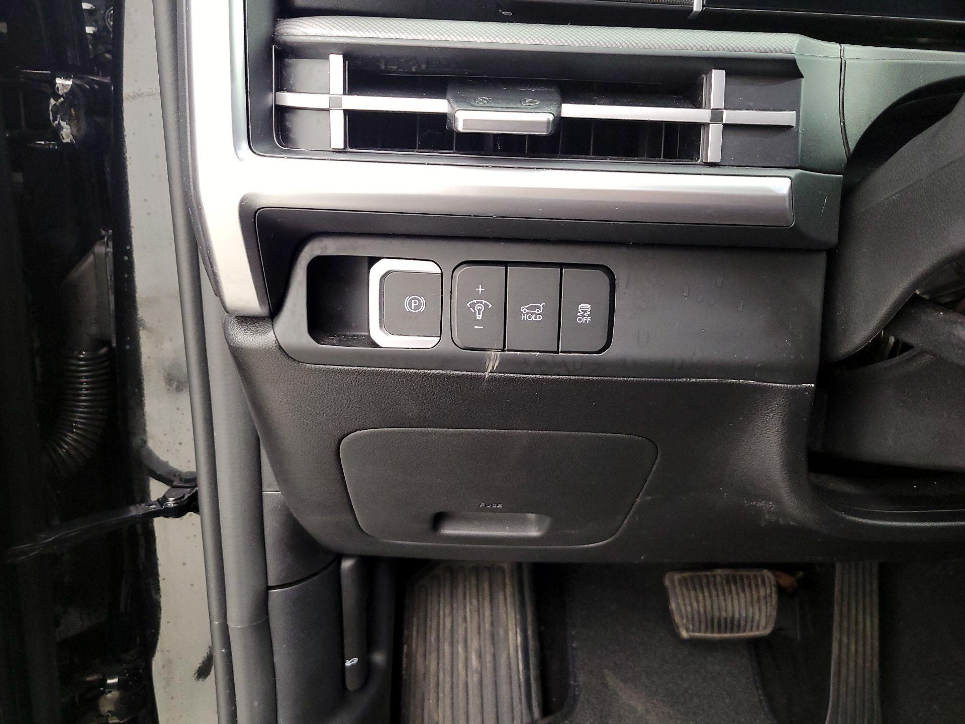 Thumbnail: 2024 Hyundai Santa Fe - 13