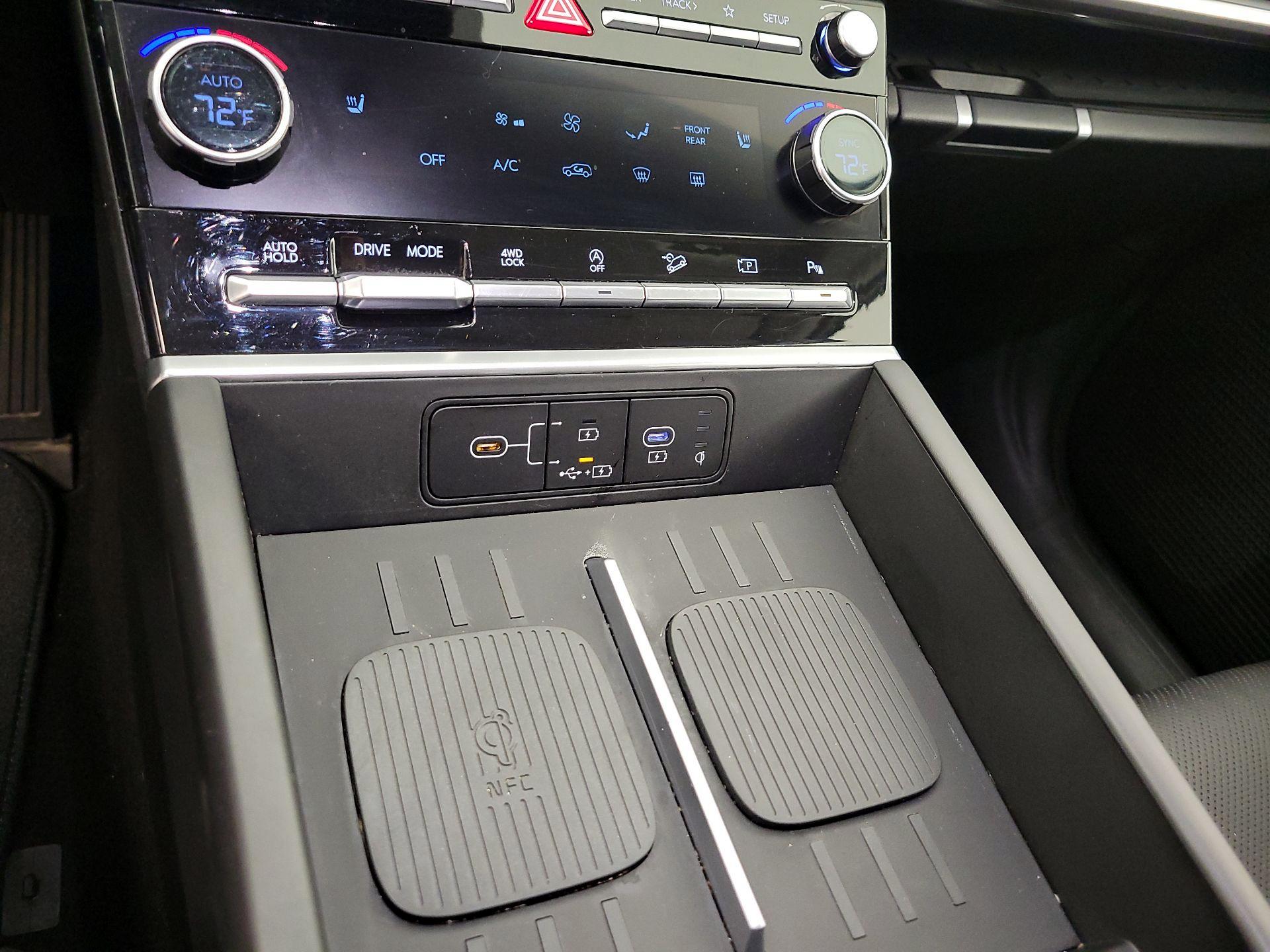 Thumbnail: 2024 Hyundai Santa Fe - 18