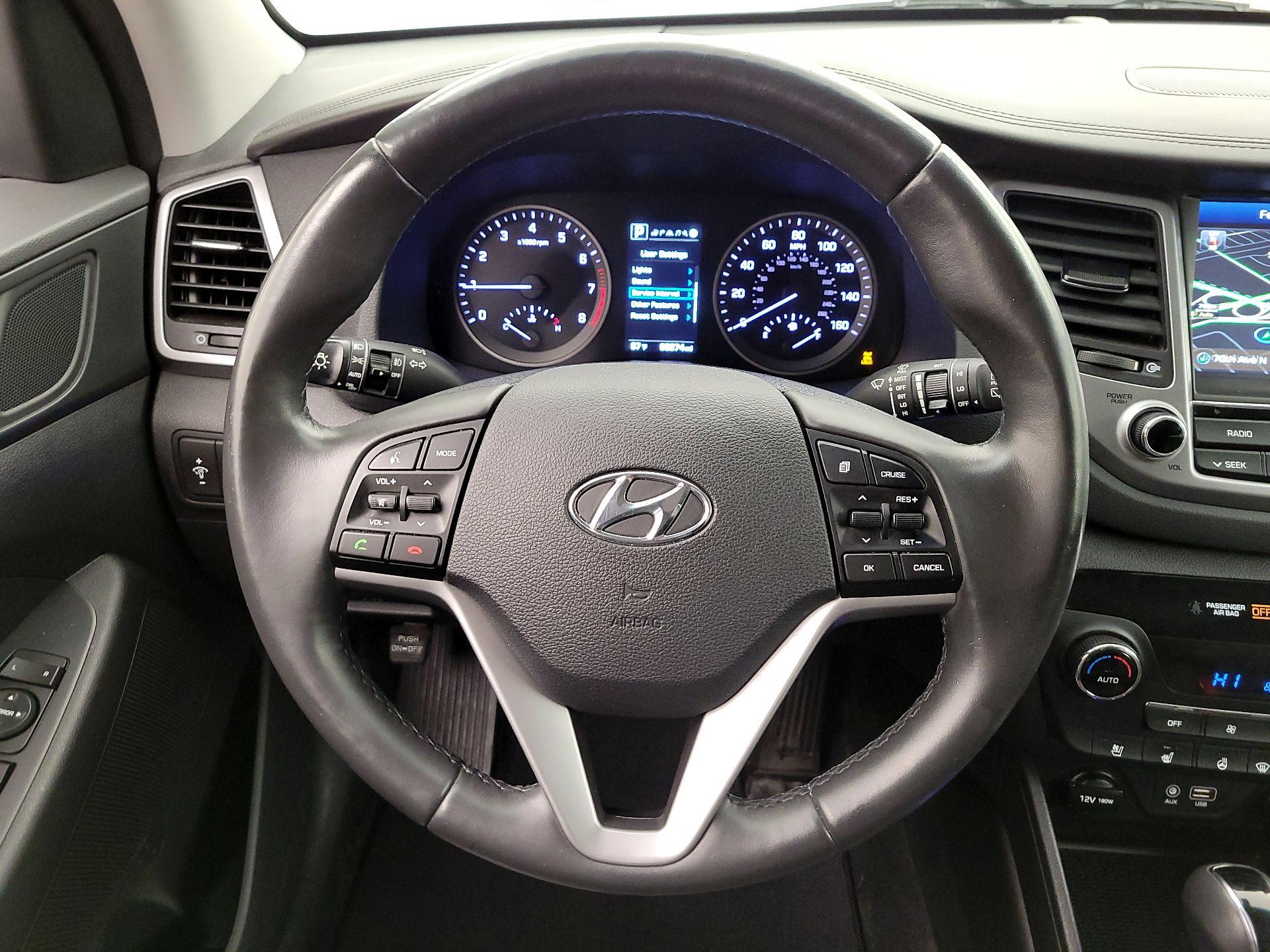 Thumbnail: 2018 Hyundai Tucson - 10