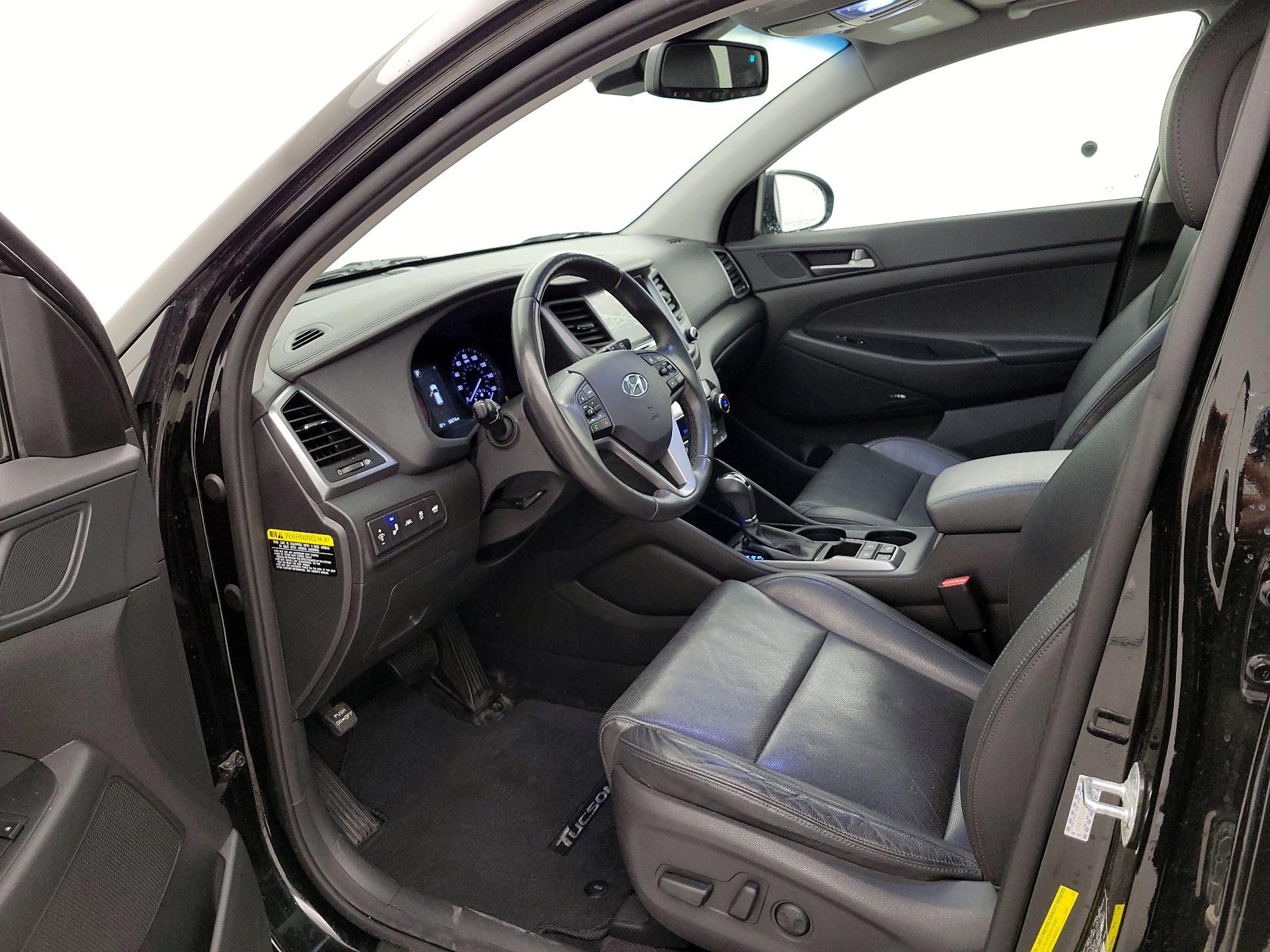 Thumbnail: 2018 Hyundai Tucson - 11