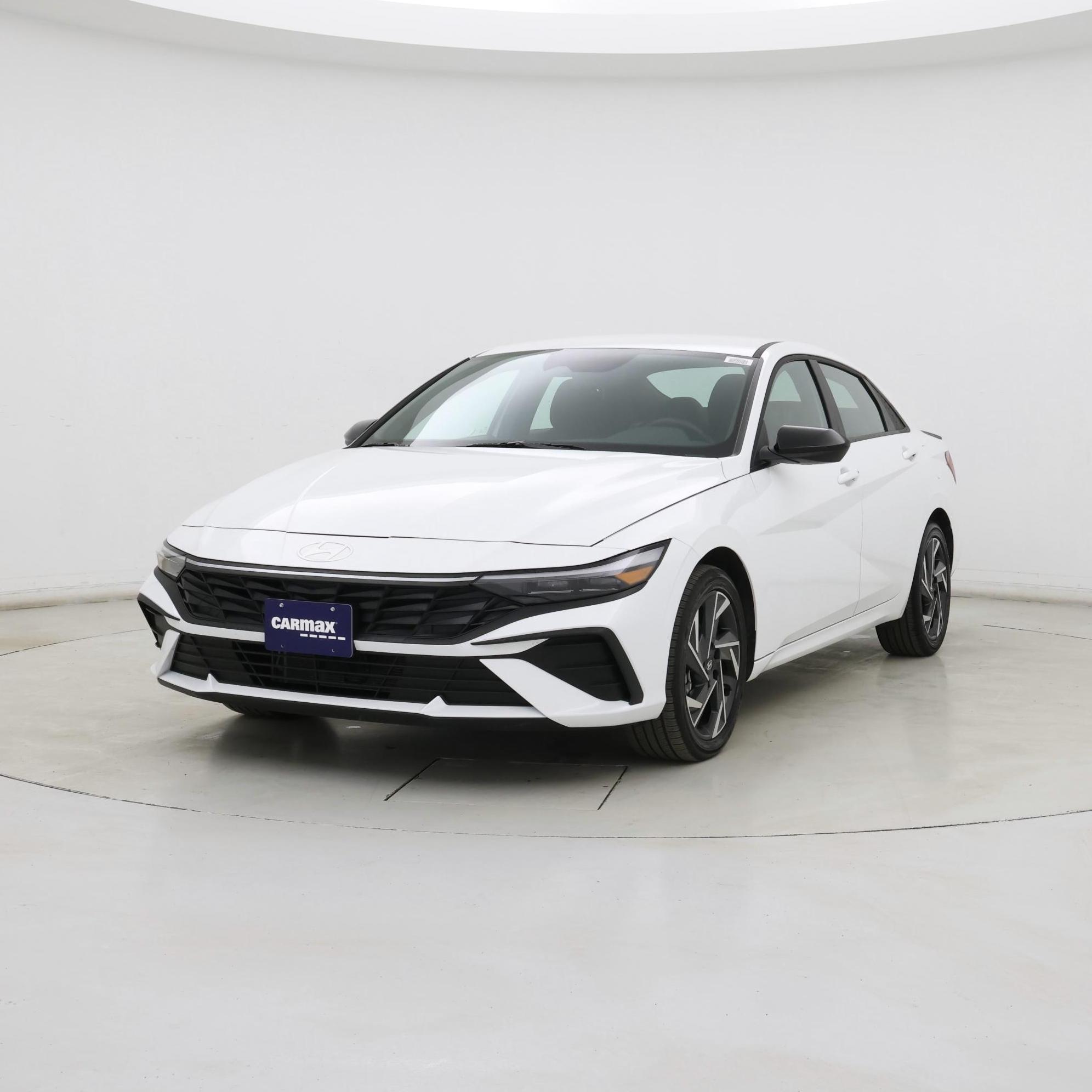 Thumbnail: 2025 Hyundai Elantra - 4