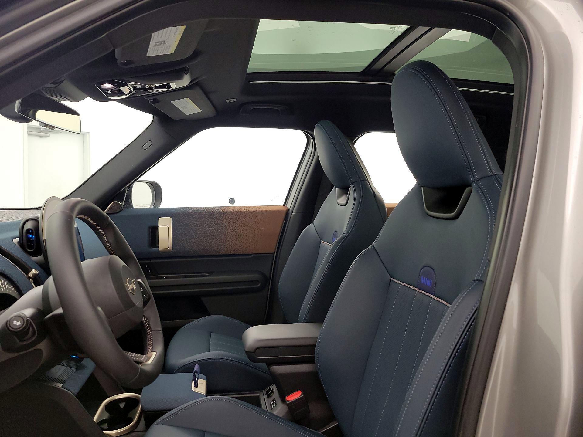 Thumbnail: 2025 MINI Cooper Countryman - 18