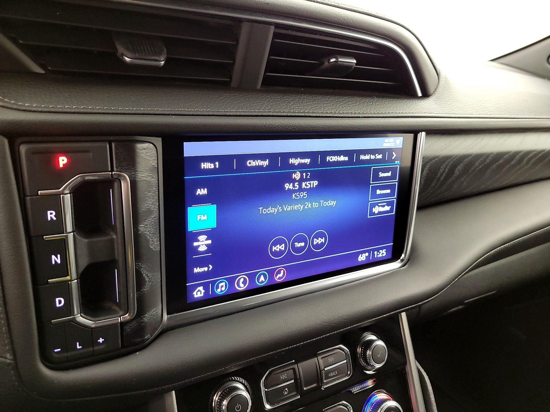 Thumbnail: 2021 GMC Yukon XL - 16