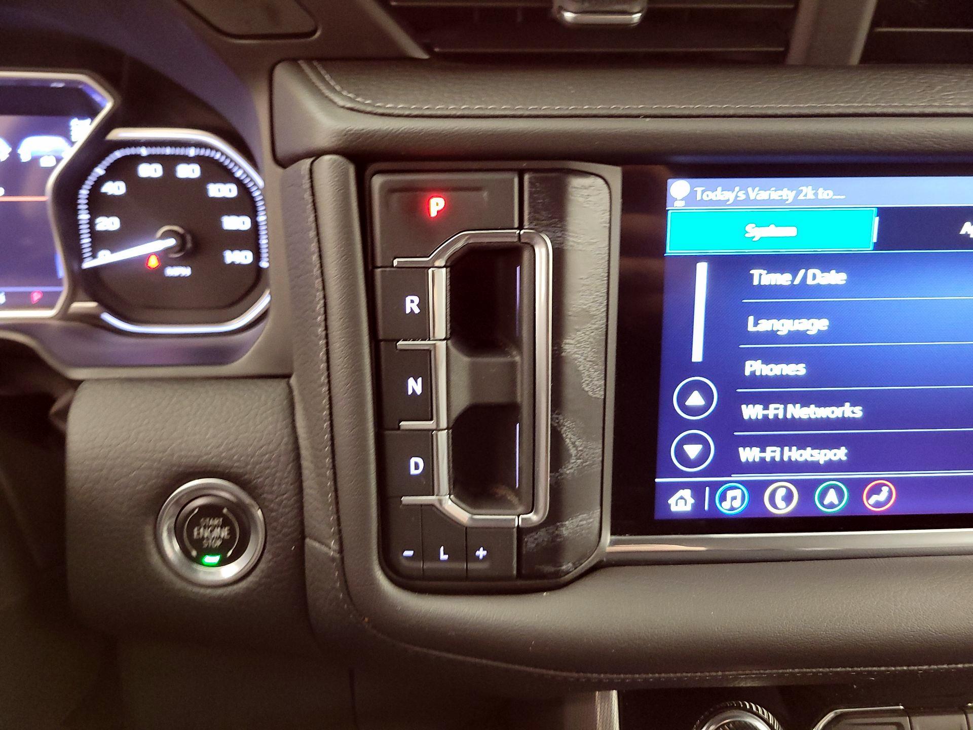 Thumbnail: 2021 GMC Yukon XL - 18