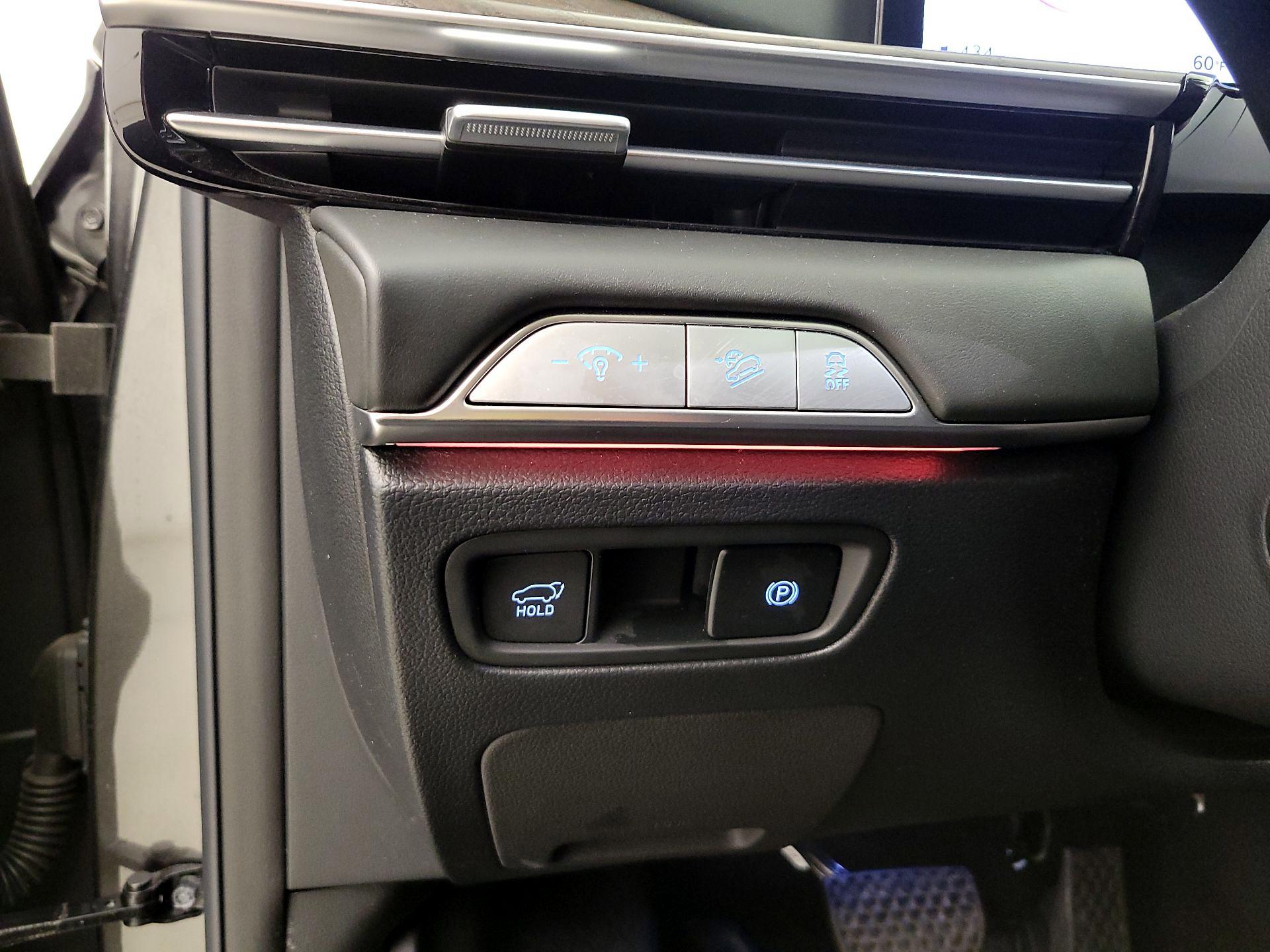 Thumbnail: 2025 Genesis GV80 - 13