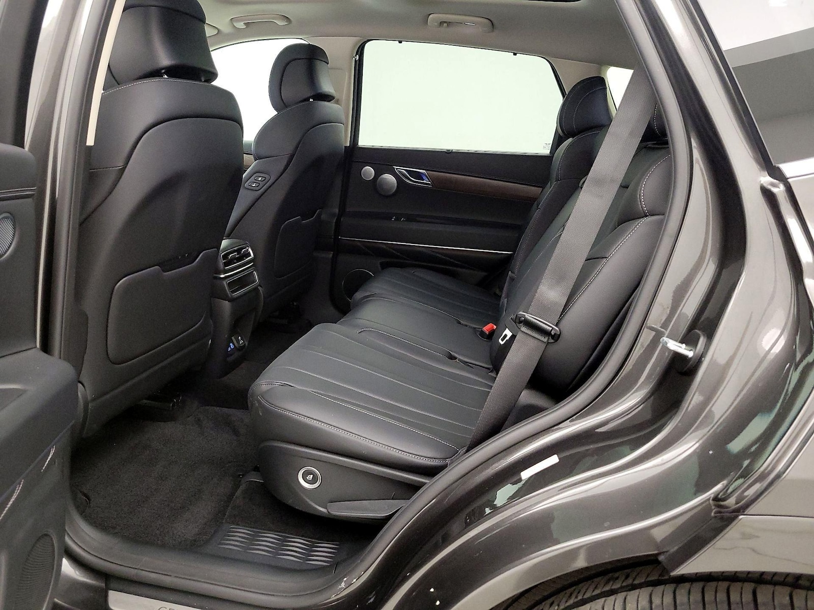 2025 GENESIS GV80 Advanced - Photo 22