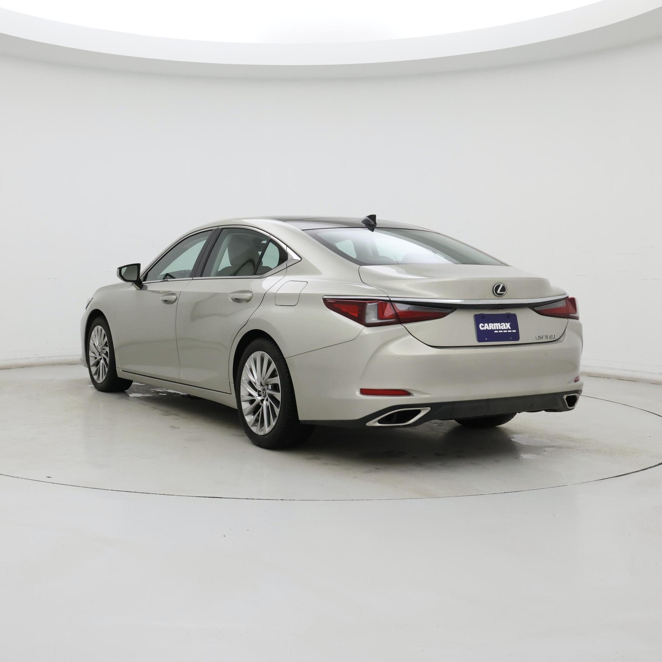 Thumbnail: 2020 Lexus ES - 2