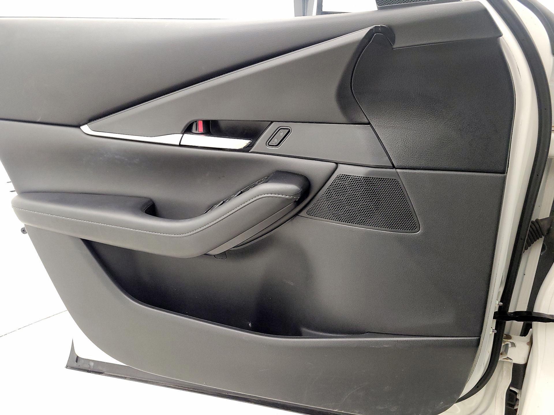 Thumbnail: 2022 Mazda CX-30 - 12