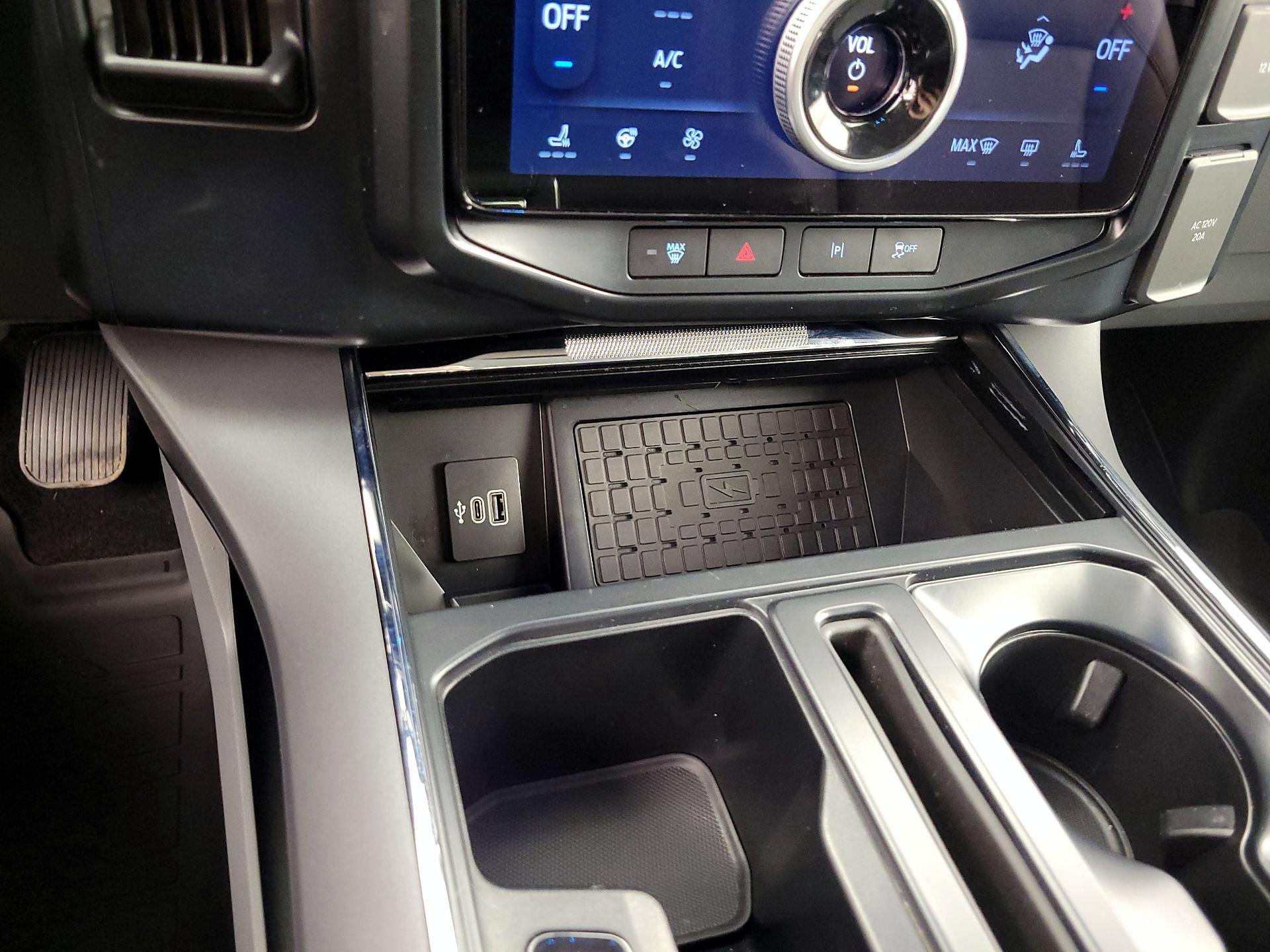 Thumbnail: 2025 Ford F-150 - 19