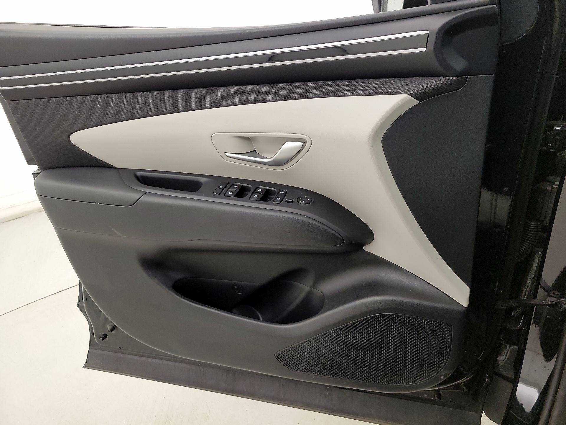 Thumbnail: 2023 Hyundai Tucson - 12