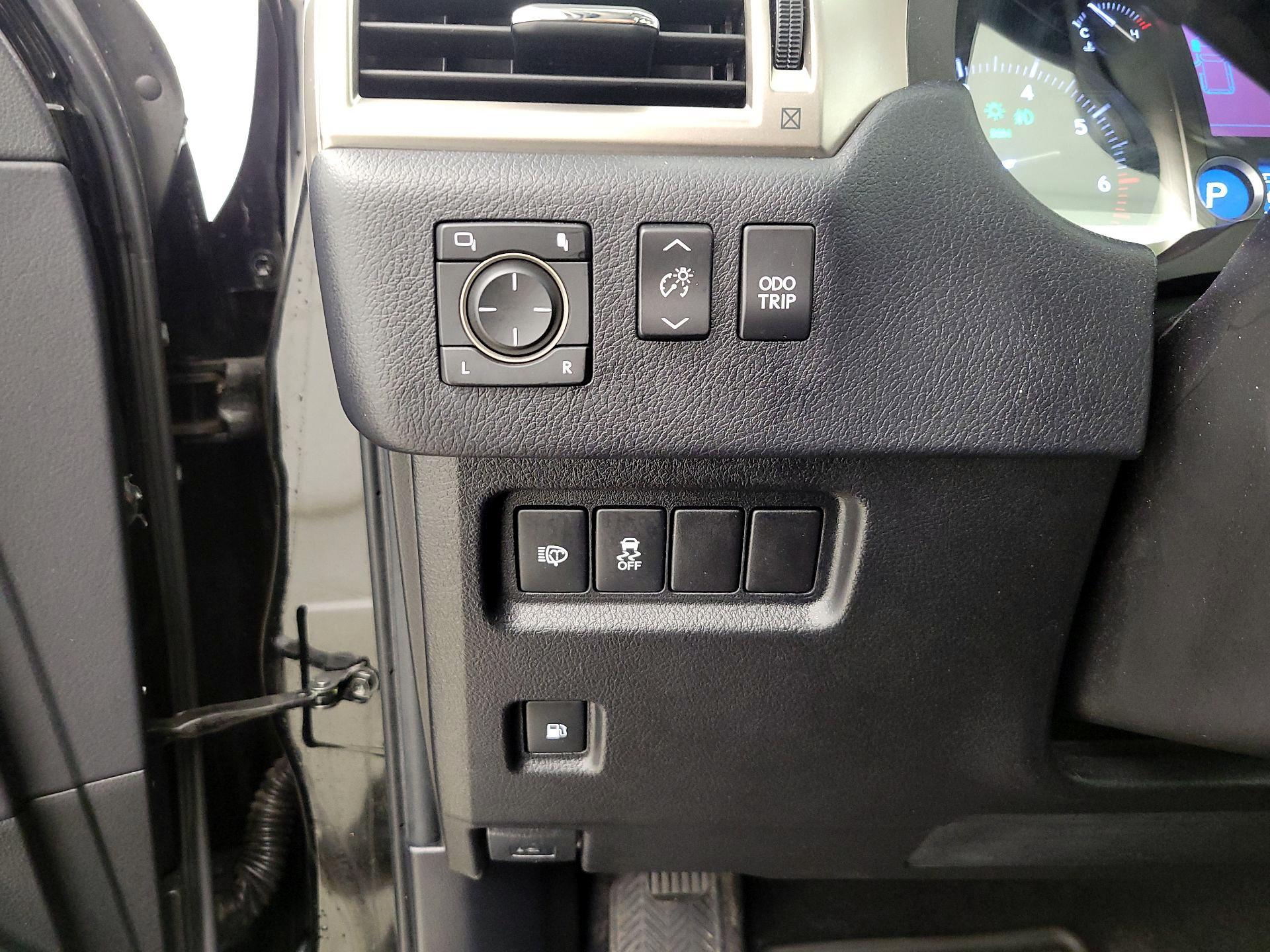 Thumbnail: 2019 Lexus GX - 13