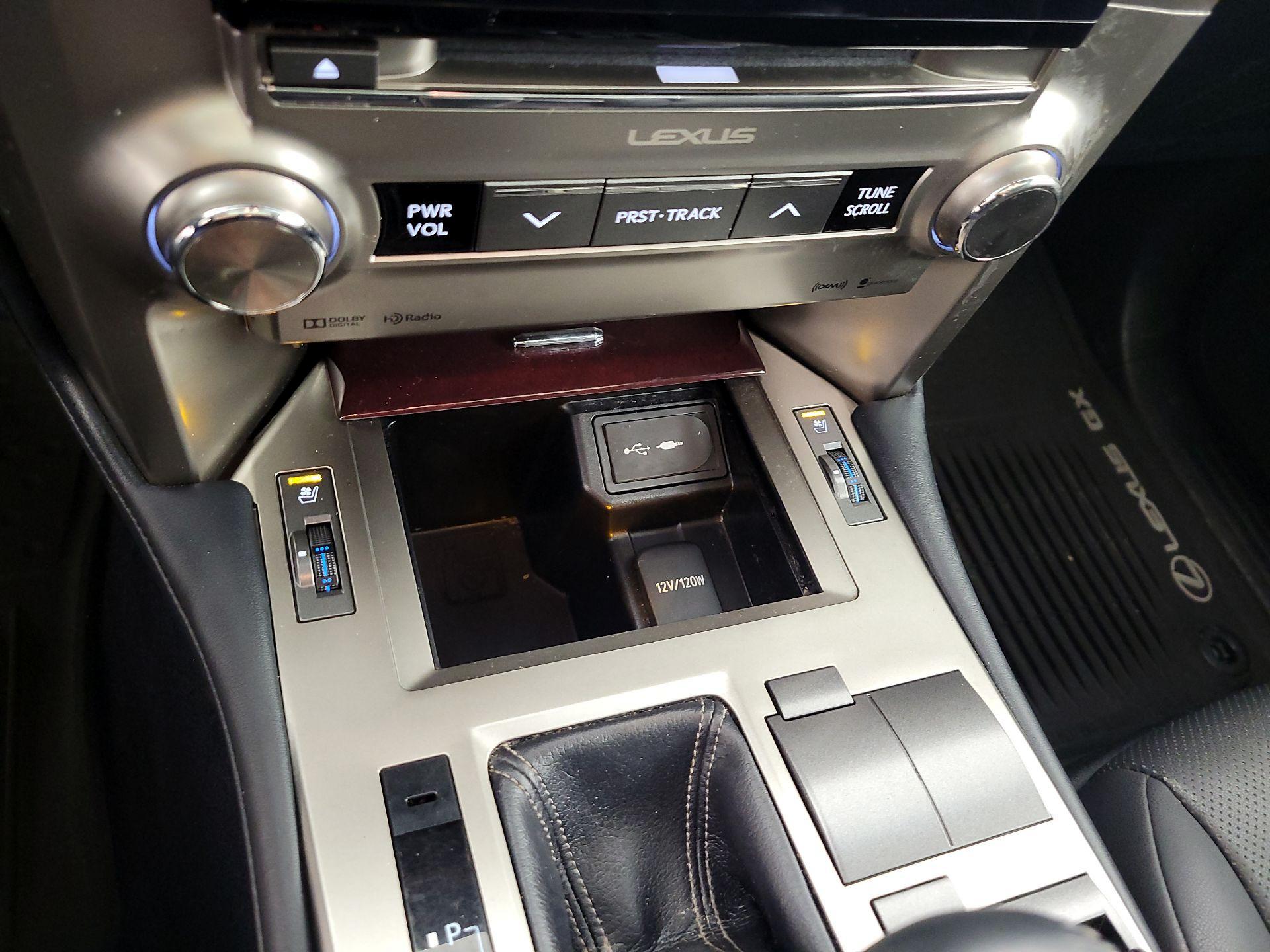 Thumbnail: 2019 Lexus GX - 19