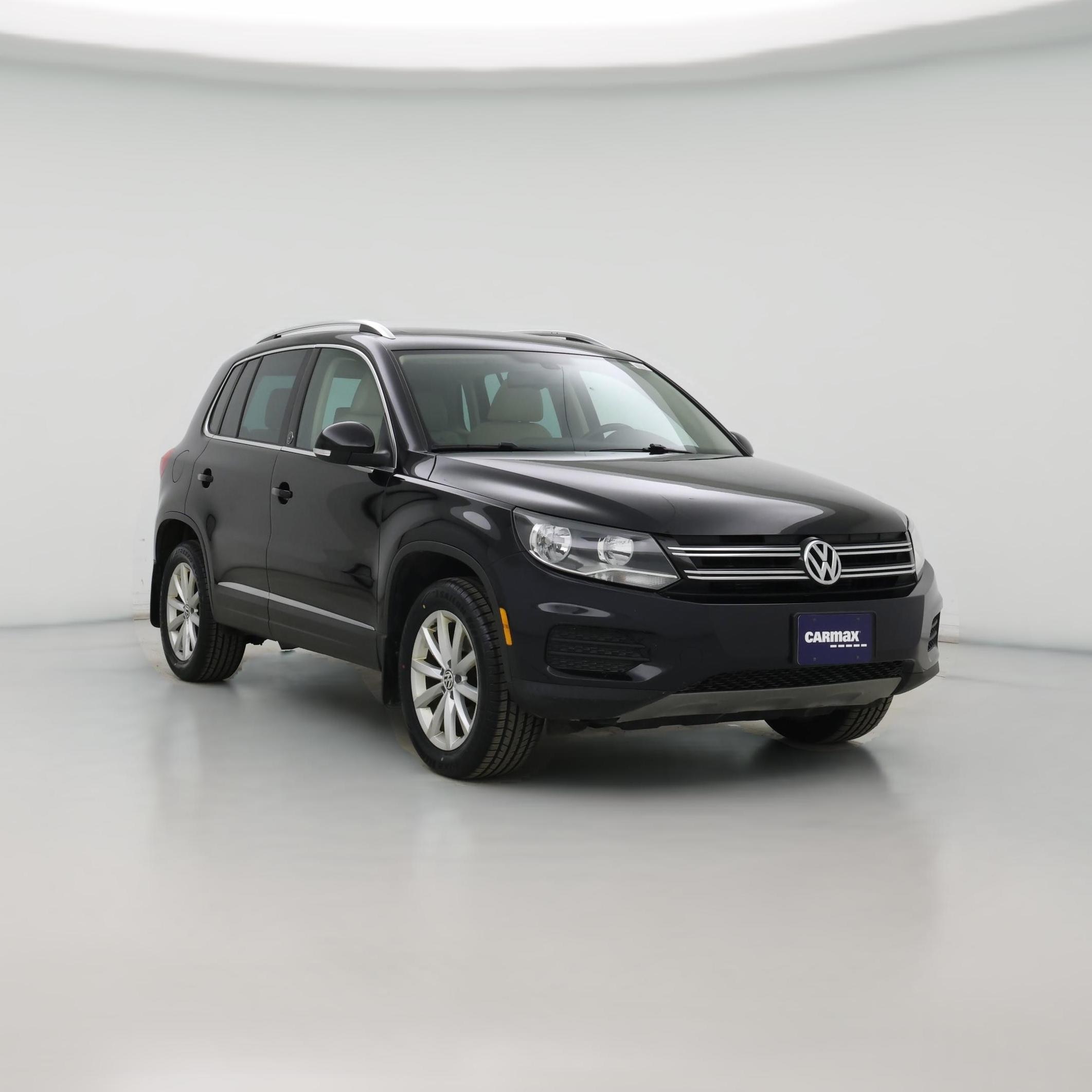 Thumbnail: 2017 Volkswagen Tiguan - 1