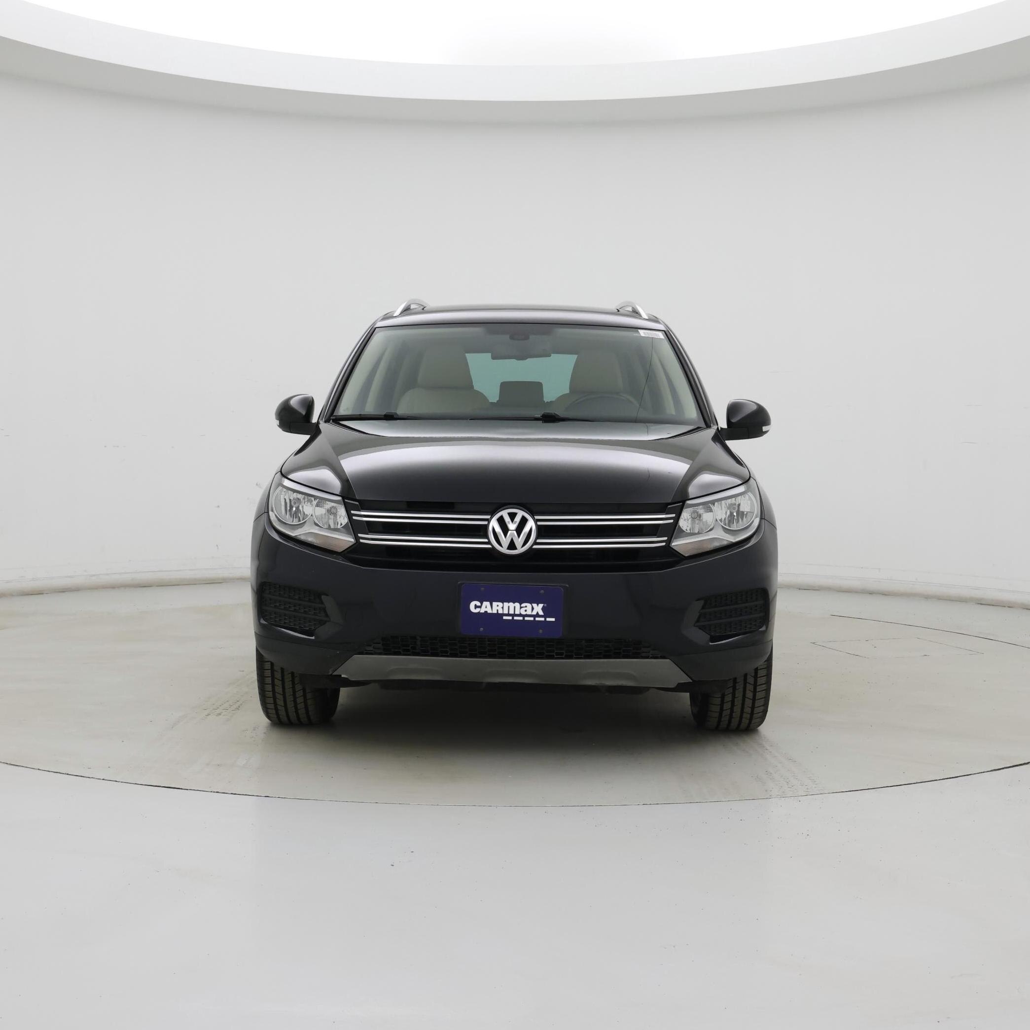 Thumbnail: 2017 Volkswagen Tiguan - 5