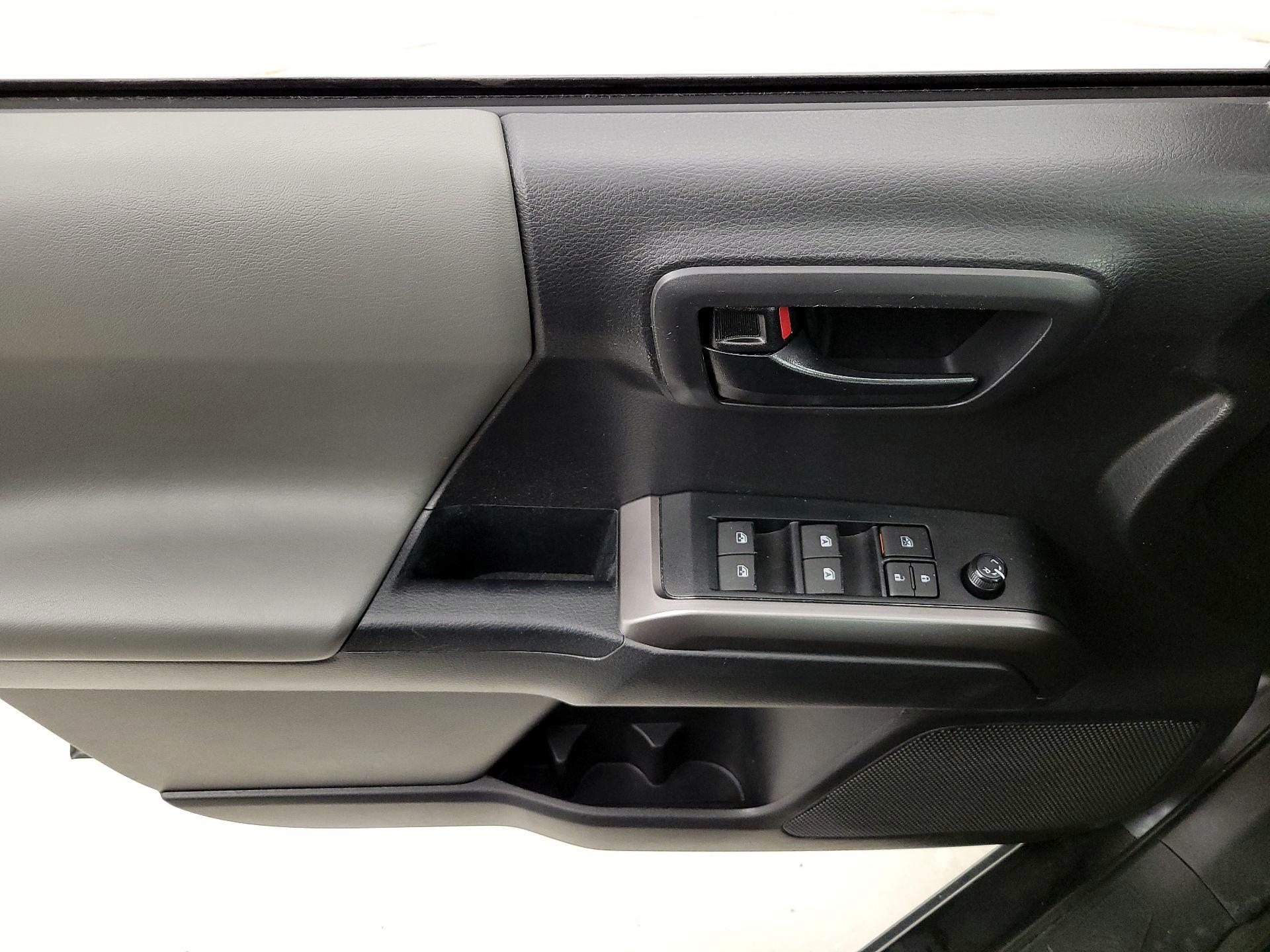 Thumbnail: 2023 Toyota Tacoma - 12