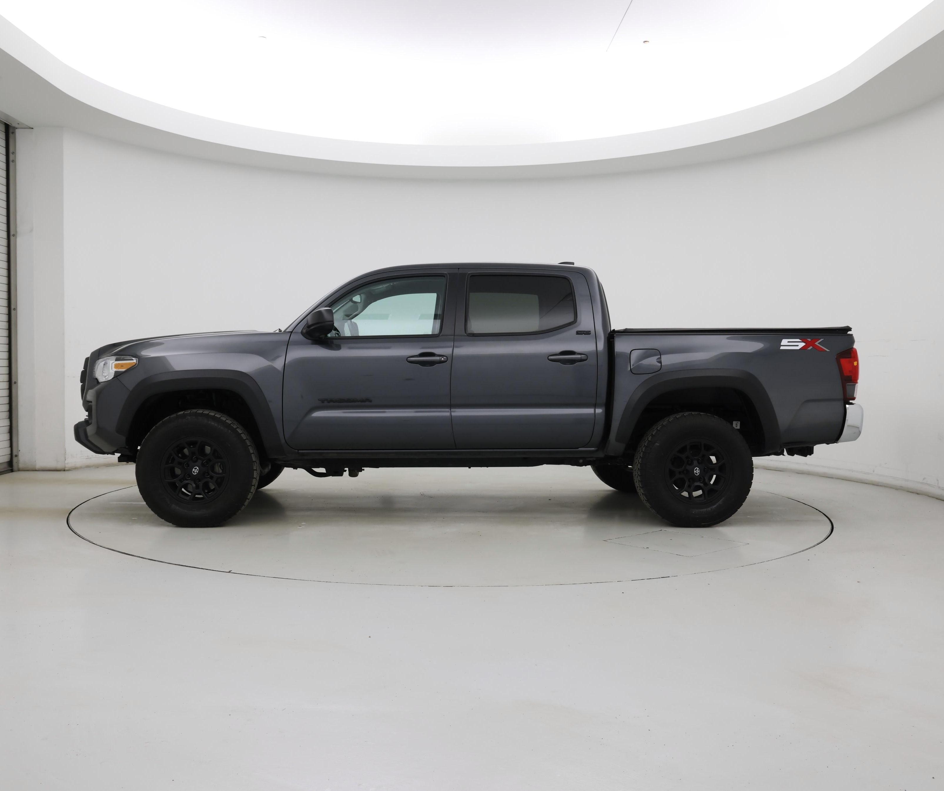 Thumbnail: 2023 Toyota Tacoma - 3