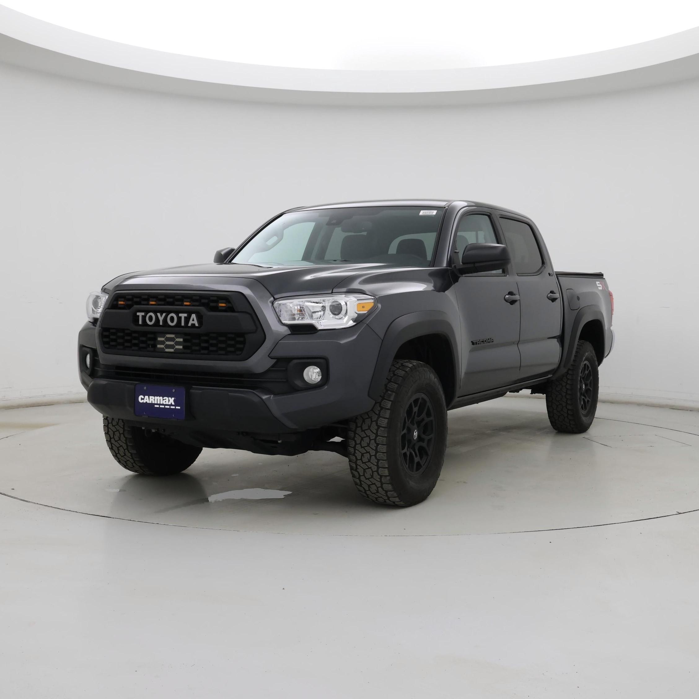Thumbnail: 2023 Toyota Tacoma - 4