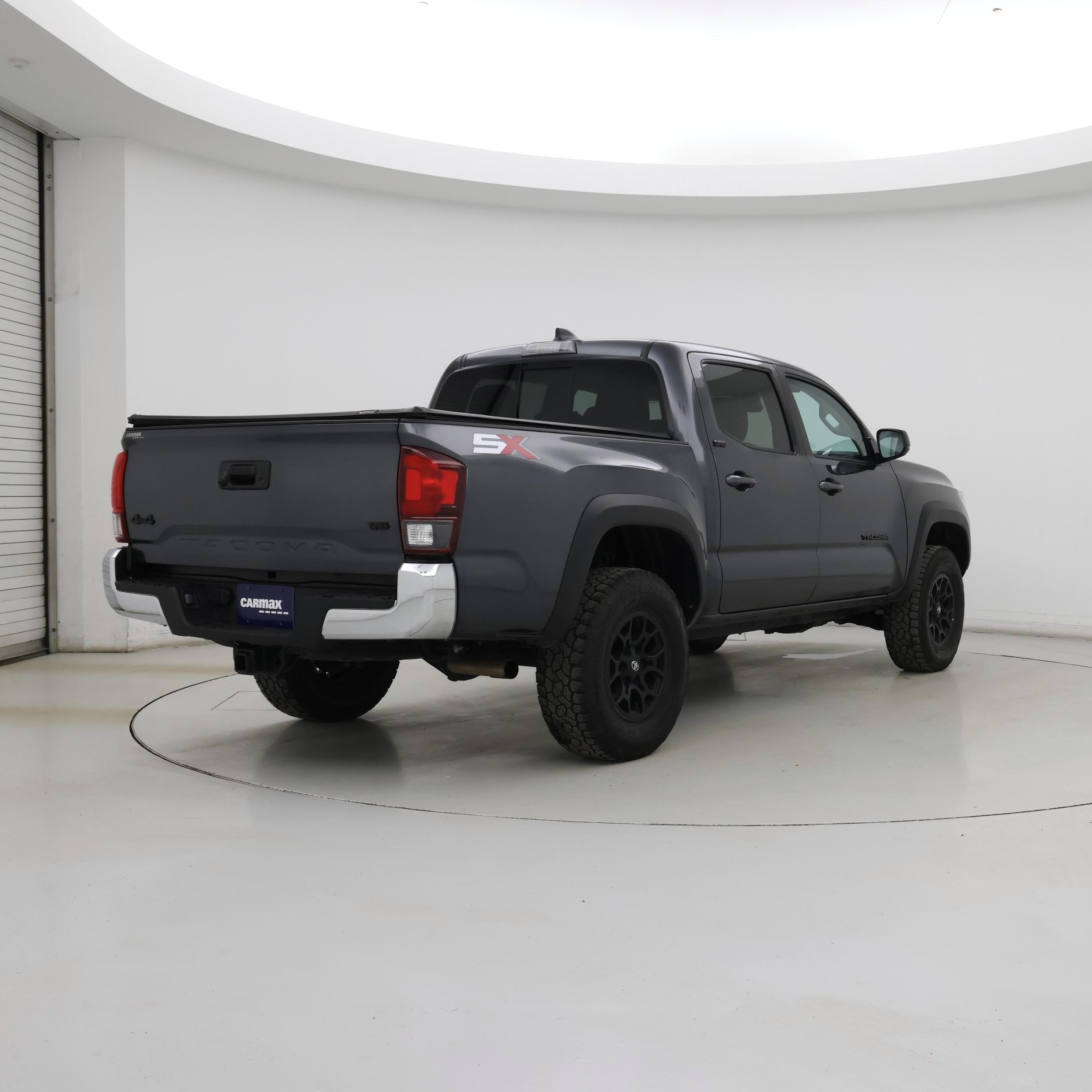 Thumbnail: 2023 Toyota Tacoma - 8
