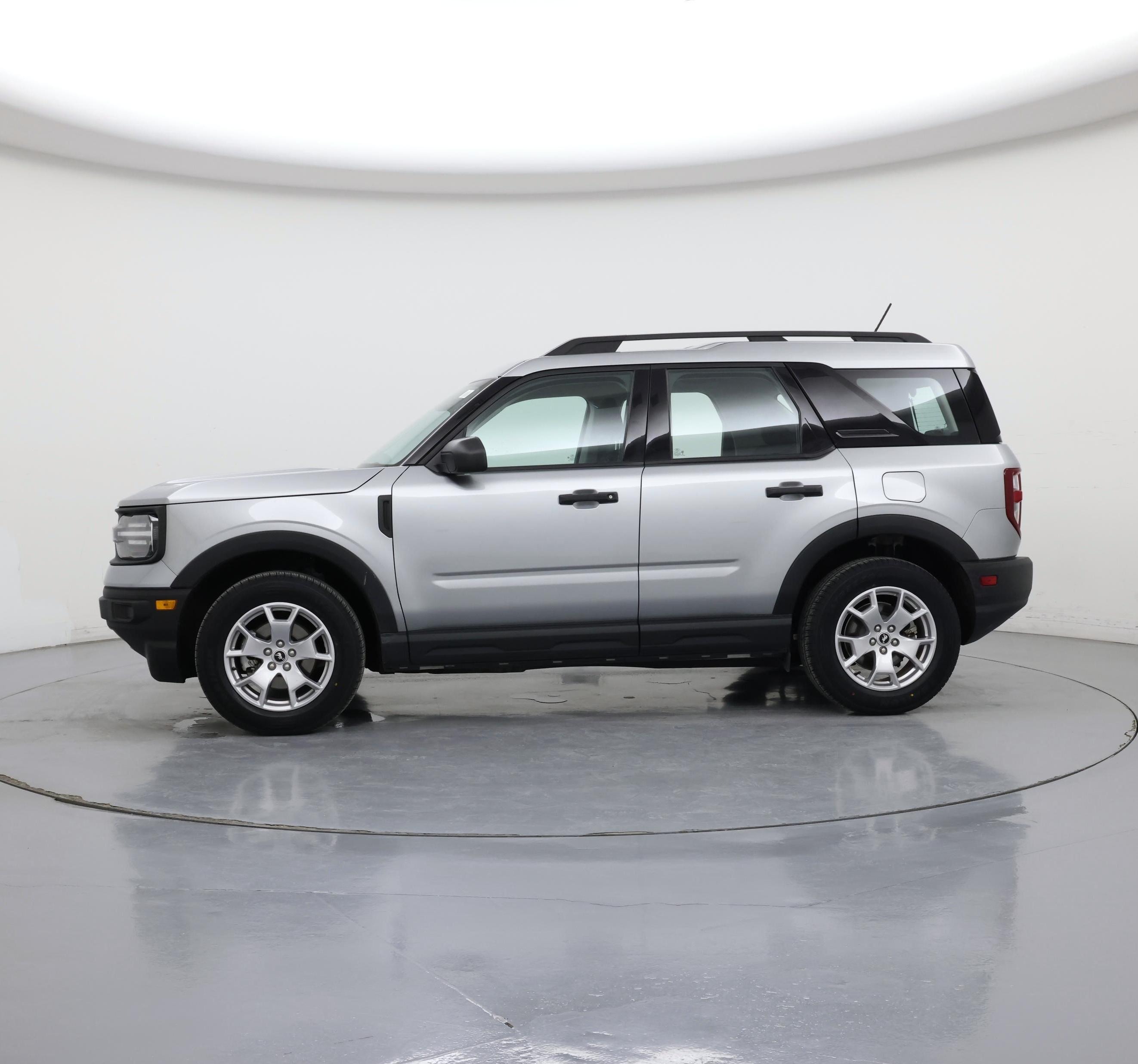 Thumbnail: 2023 Ford Bronco Sport - 3